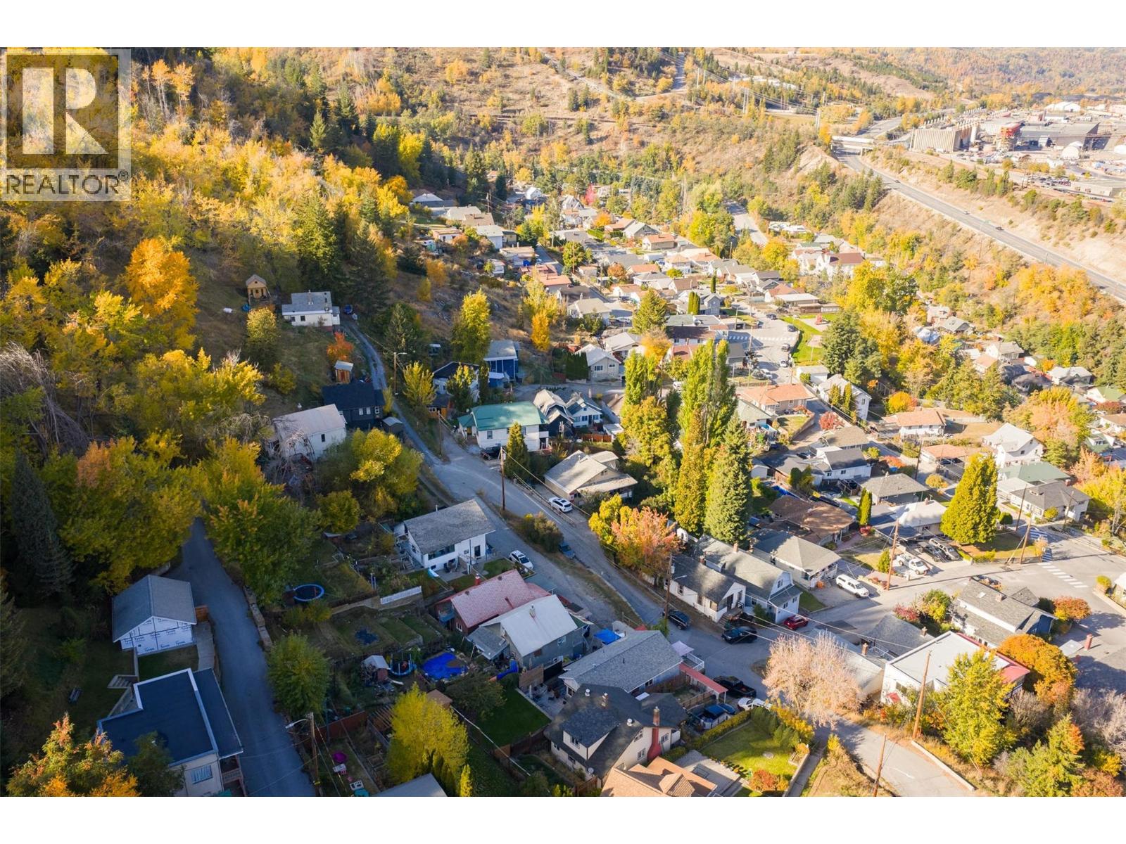 680 Hendry Street, Trail, British Columbia  V1R 3J3 - Photo 42 - 10366548