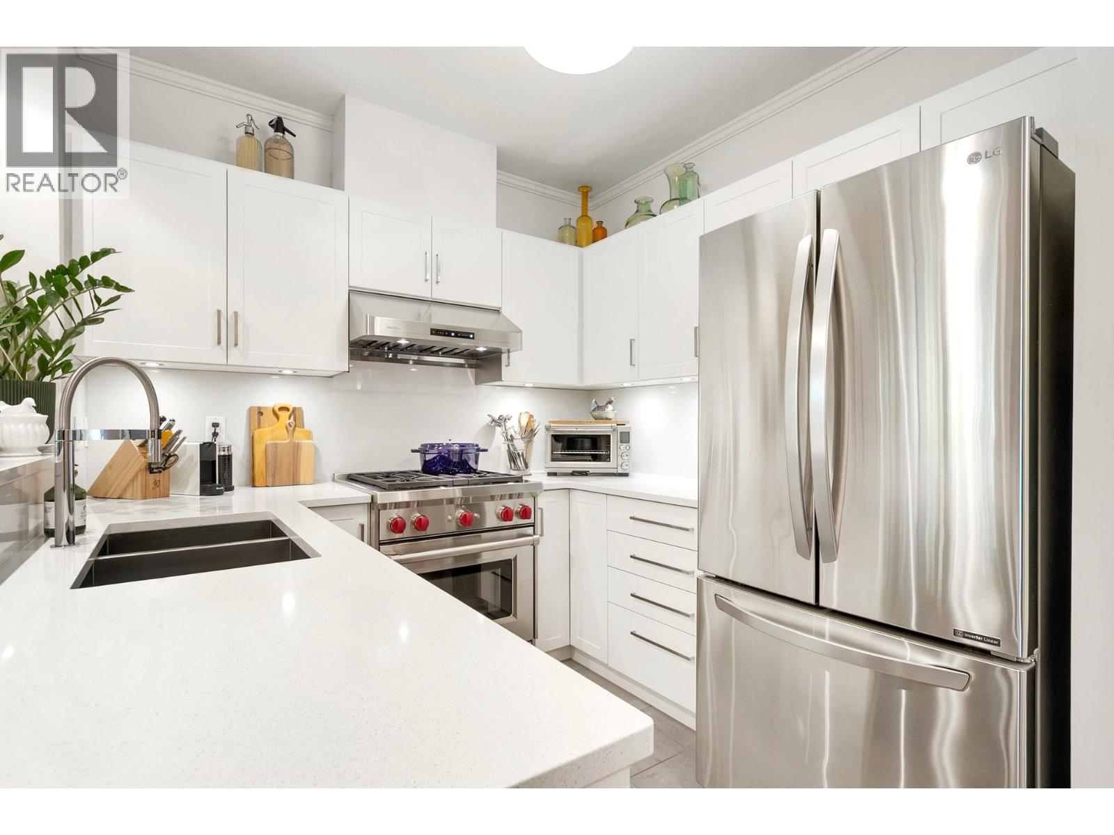 201 2263 Redbud Lane, Vancouver, British Columbia  V6K 4V7 - Photo 12 - R3061081