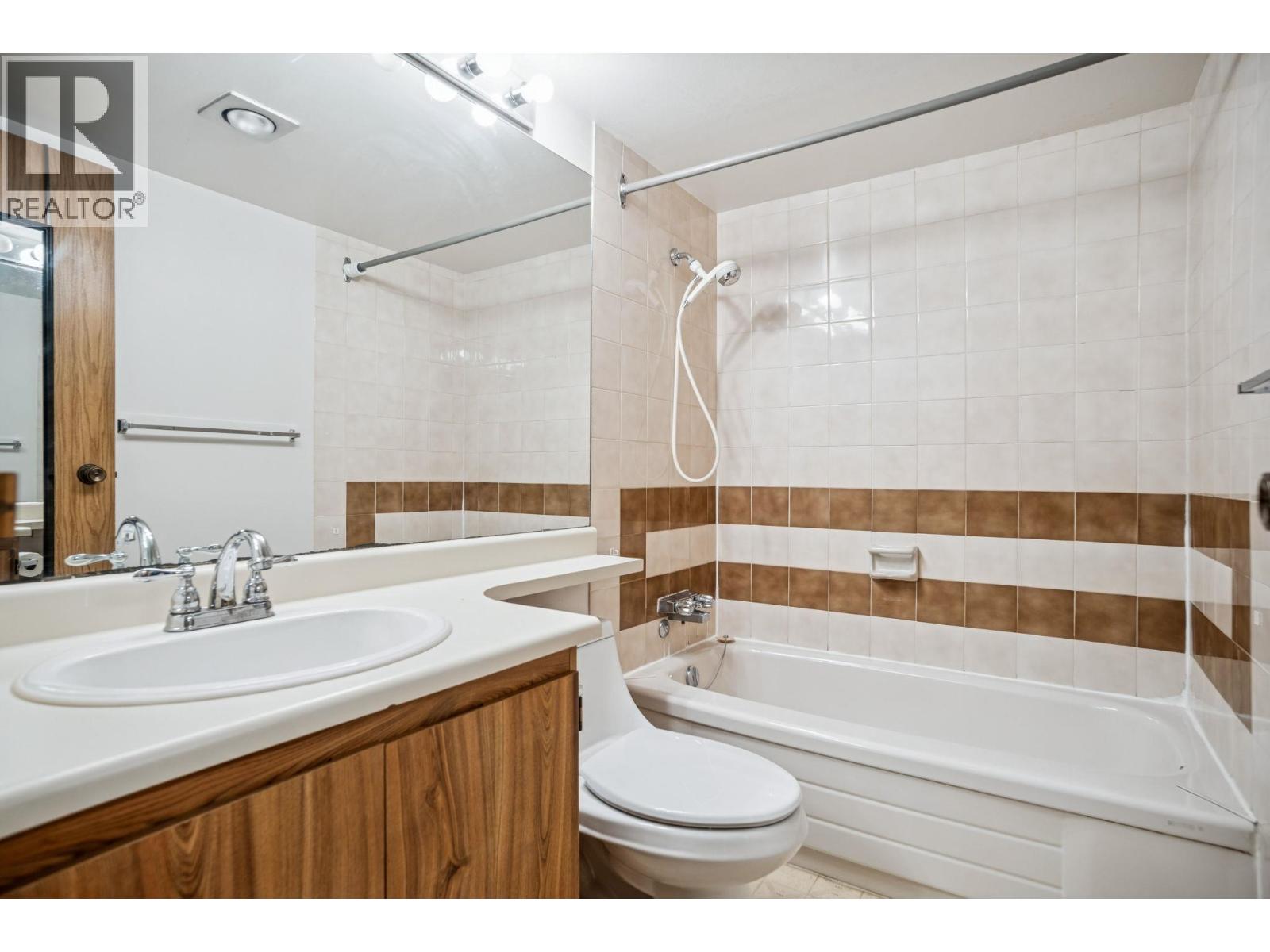 249 7471 Minoru Boulevard, Richmond, British Columbia  V6Y 1Z3 - Photo 16 - R3061086