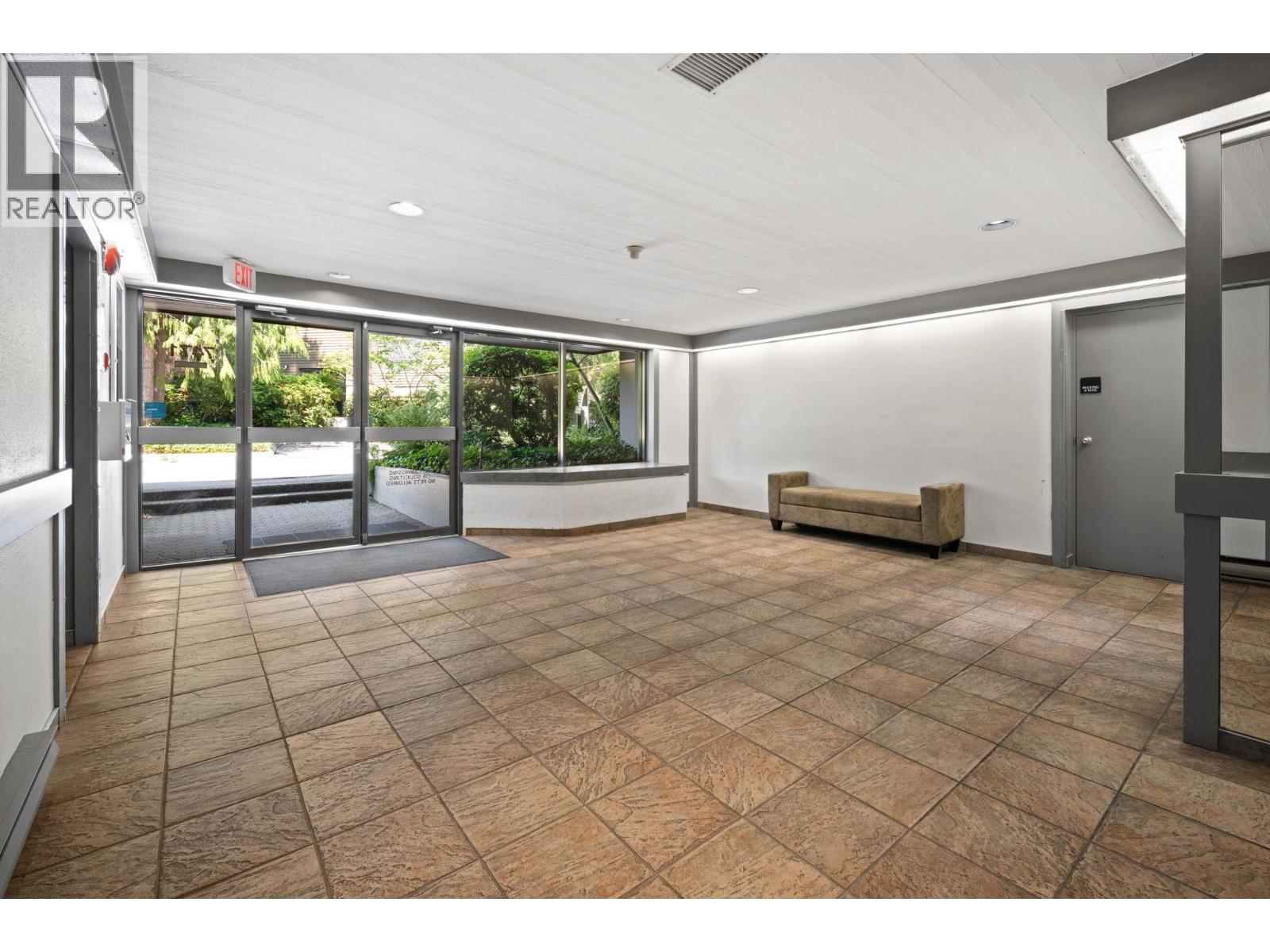 249 7471 Minoru Boulevard, Richmond, British Columbia  V6Y 1Z3 - Photo 3 - R3061086