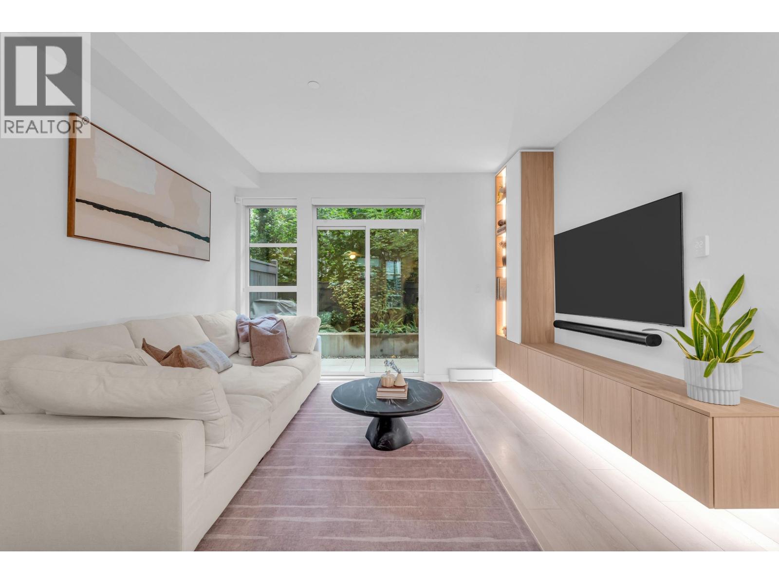 128 2045 Heritage Park Lane, North Vancouver, British Columbia  V7H 0E3 - Photo 3 - R3061100