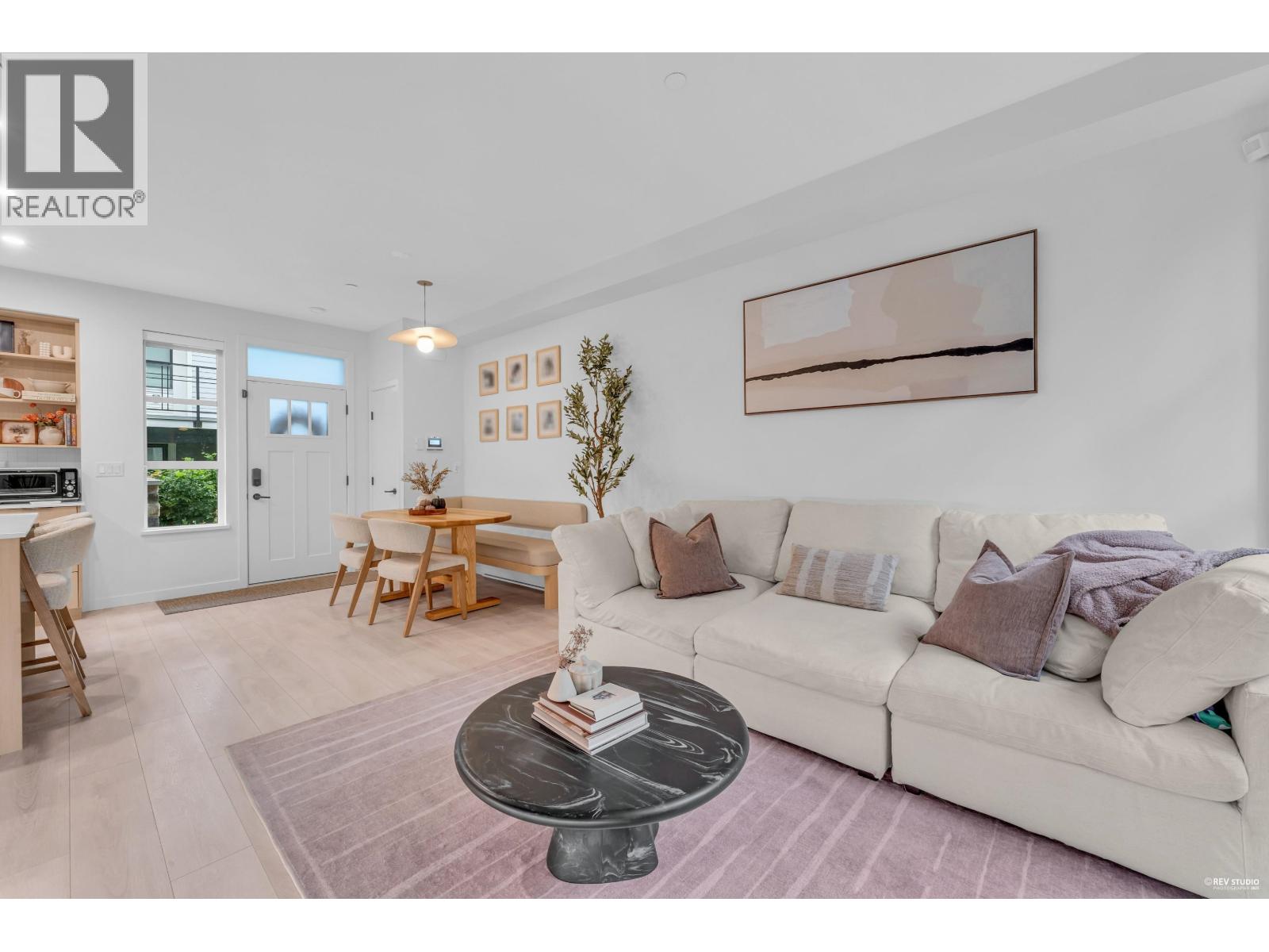 128 2045 Heritage Park Lane, North Vancouver, British Columbia  V7H 0E3 - Photo 6 - R3061100