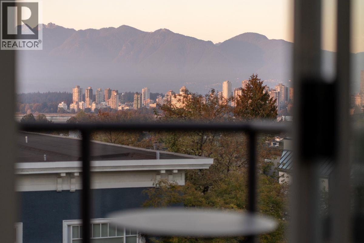 402 2216 W 3rd Avenue, Vancouver, British Columbia  V6K 1L4 - Photo 6 - R3061110