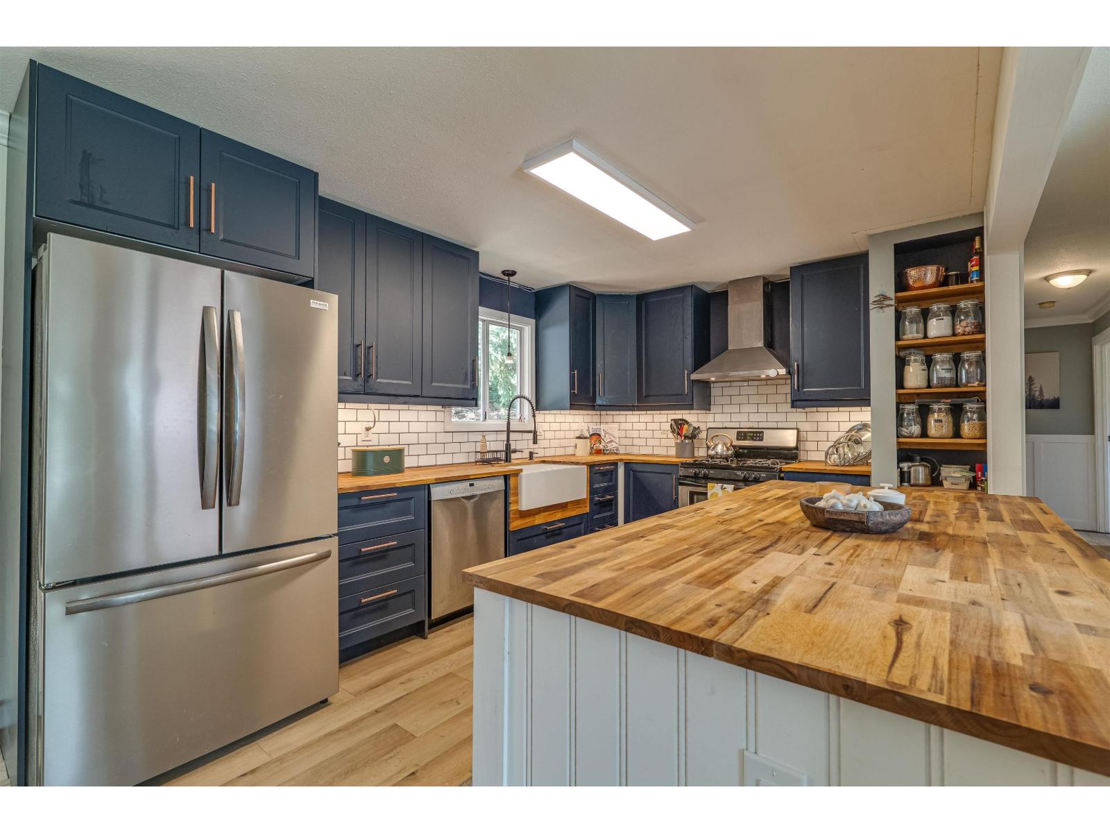 35157 Skeena Avenue, Abbotsford, British Columbia  V2S 7H5 - Photo 2 - R3060846
