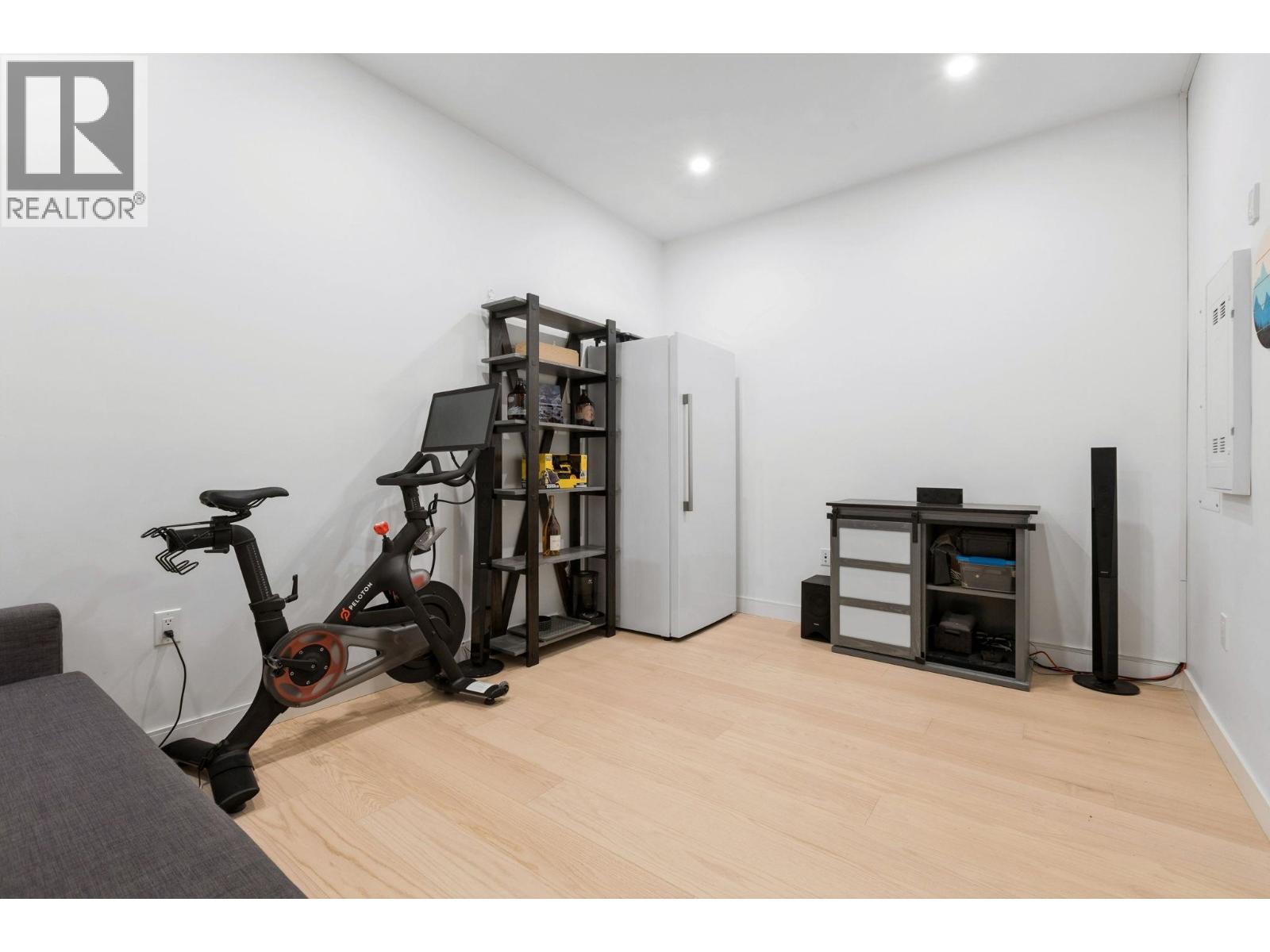 112 650 E 2nd Street, North Vancouver, British Columbia  V7L 1E3 - Photo 29 - R3060588