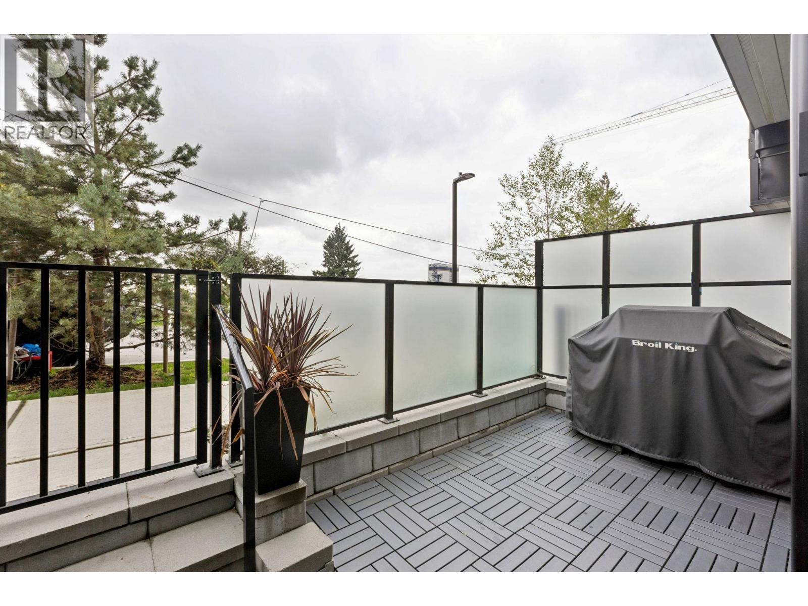 112 650 E 2nd Street, North Vancouver, British Columbia  V7L 1E3 - Photo 35 - R3060588