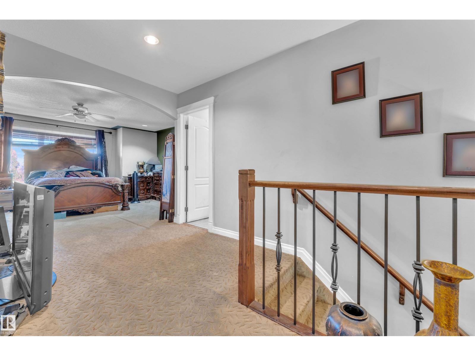 7939 2 Av Sw, Edmonton, Alberta  T6X 1K3 - Photo 13 - E4463099