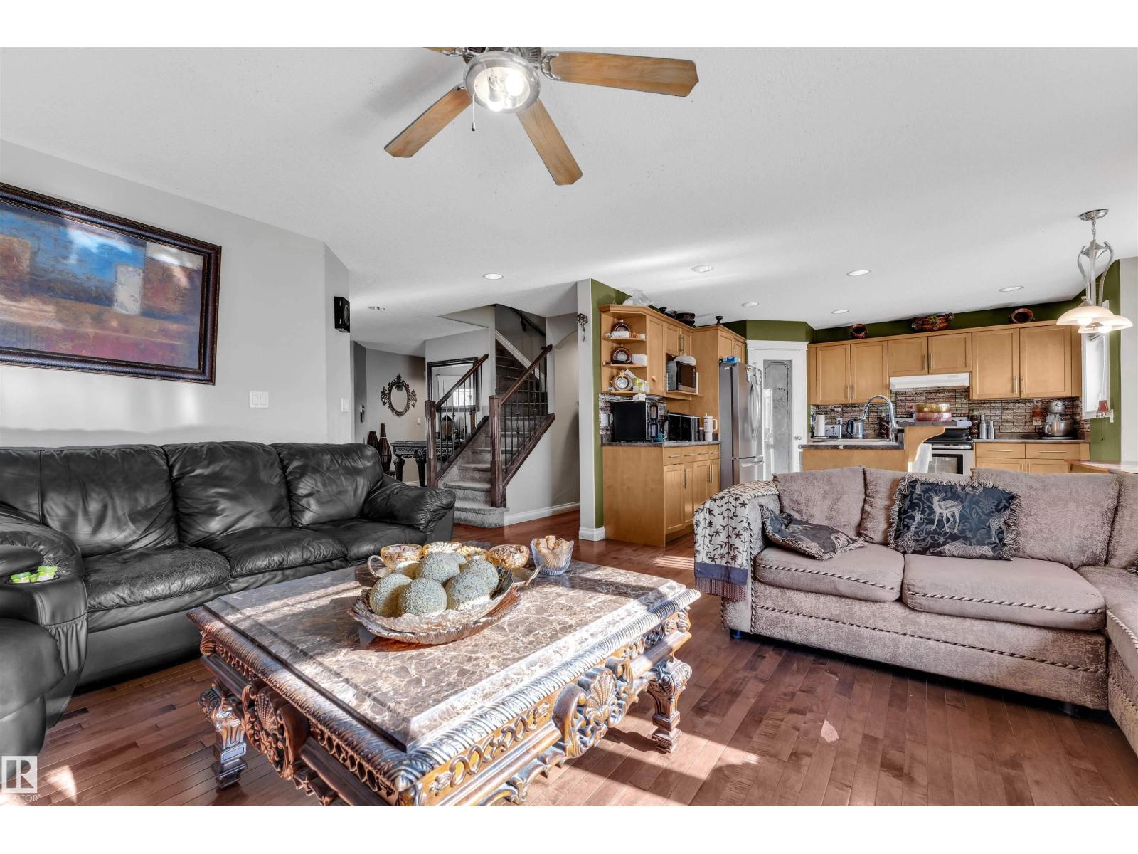7939 2 Av Sw, Edmonton, Alberta  T6X 1K3 - Photo 9 - E4463099