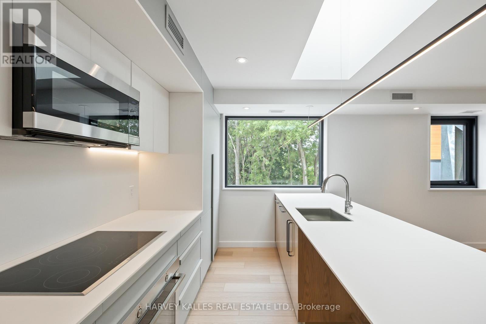 2 - 1730 Avenue Road, Toronto, Ontario  M5M 3Y6 - Photo 21 - C12449249