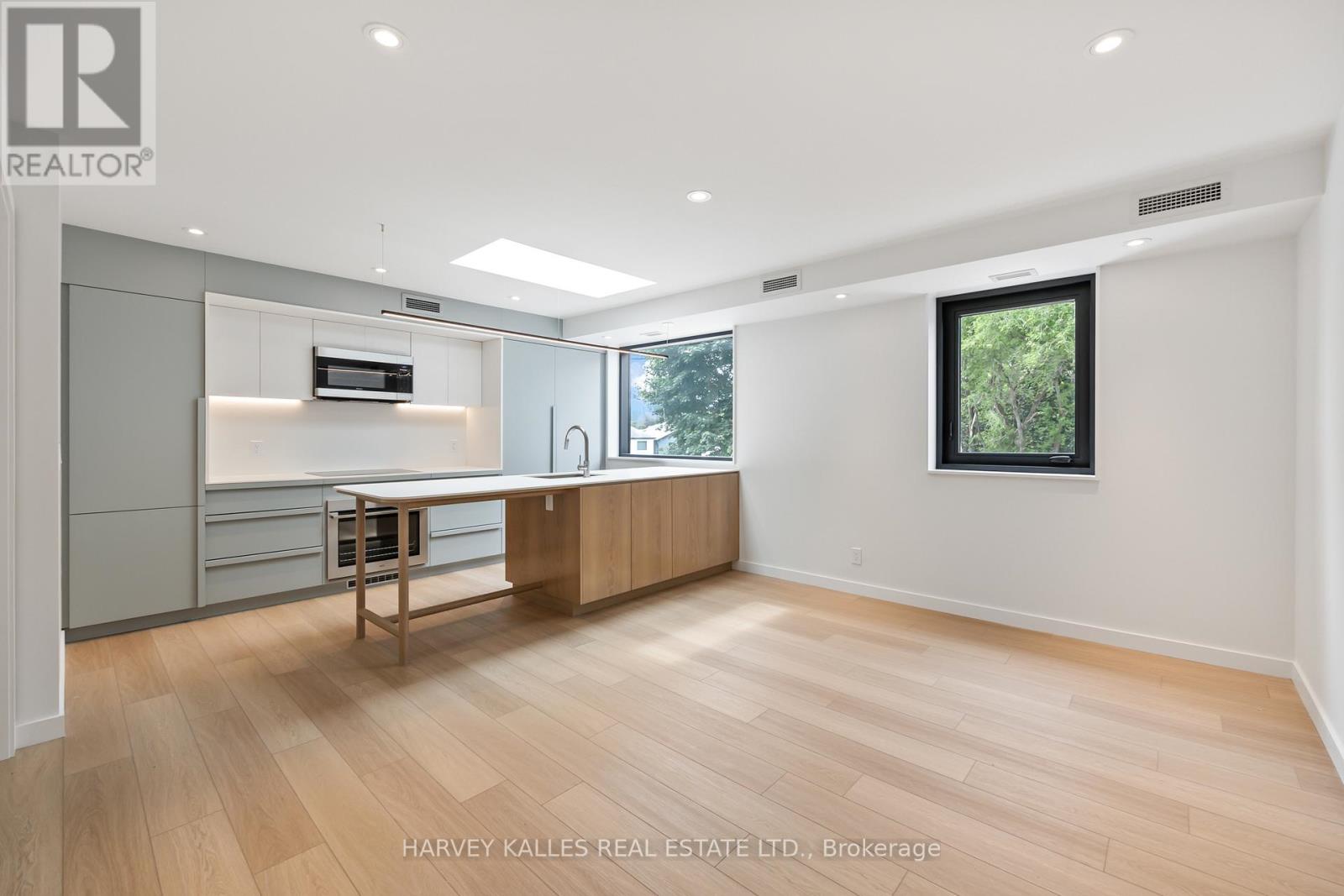 2 - 1730 Avenue Road, Toronto, Ontario  M5M 3Y6 - Photo 14 - C12449249