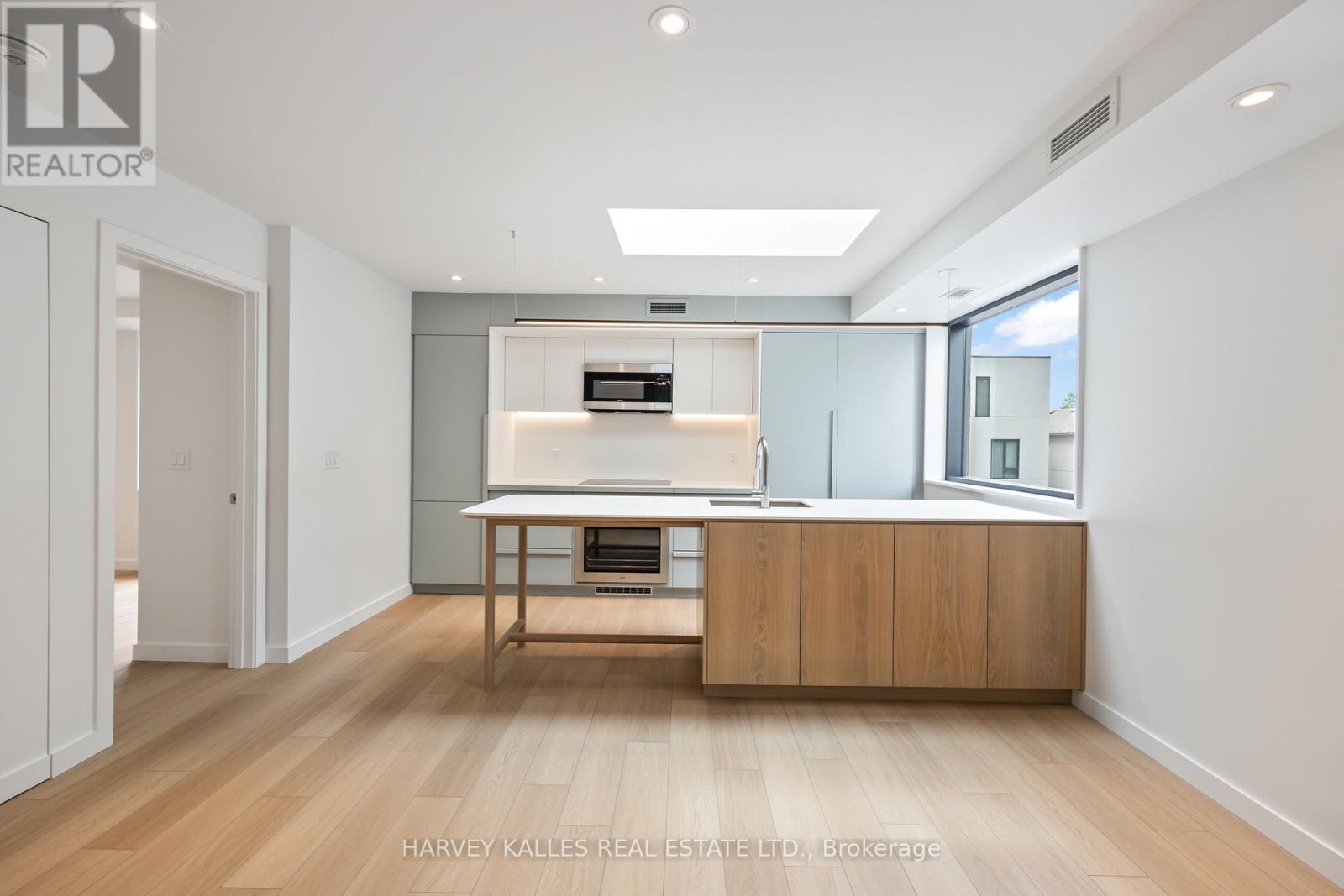 2 - 1730 Avenue Road, Toronto, Ontario  M5M 3Y6 - Photo 15 - C12449249
