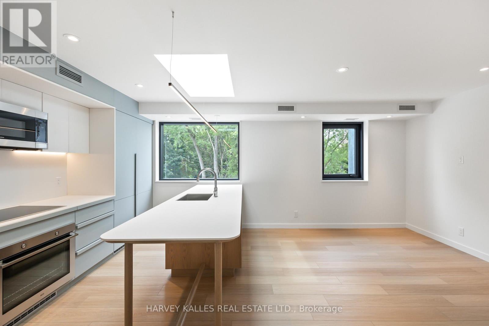 2 - 1730 Avenue Road, Toronto, Ontario  M5M 3Y6 - Photo 19 - C12449249