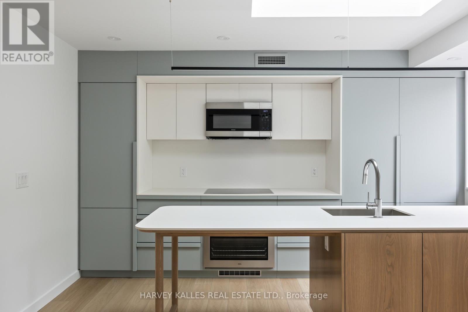 2 - 1730 Avenue Road, Toronto, Ontario  M5M 3Y6 - Photo 30 - C12449249