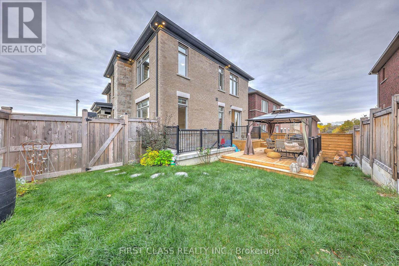 144 Byers Pond Way, Whitchurch-Stouffville (Stouffville), Ontario  L4A 4X3 - Photo 49 - N12474190