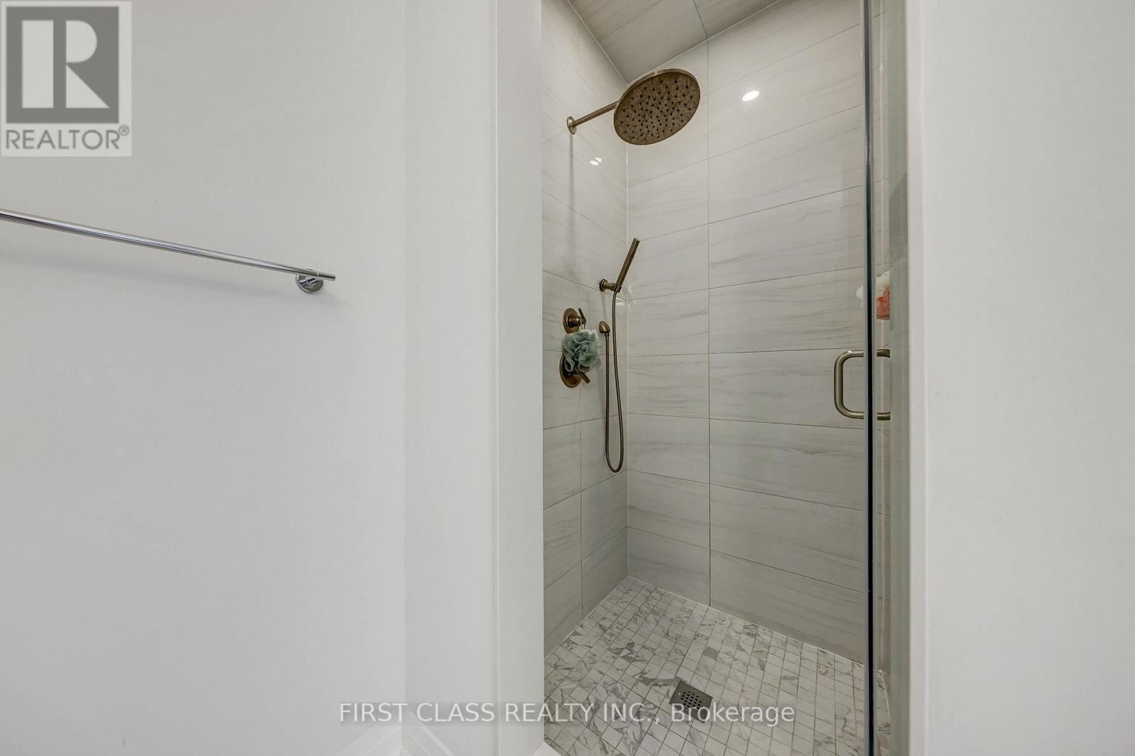 144 Byers Pond Way, Whitchurch-Stouffville (Stouffville), Ontario  L4A 4X3 - Photo 27 - N12474190