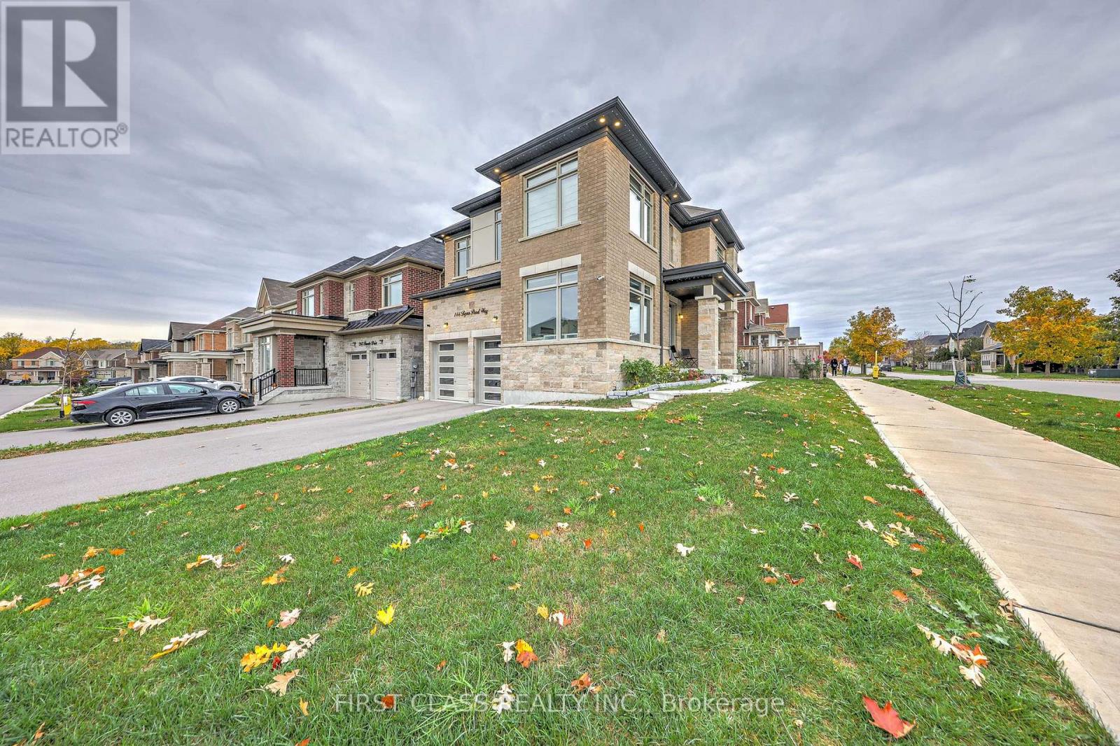 144 Byers Pond Way, Whitchurch-Stouffville (Stouffville), Ontario  L4A 4X3 - Photo 5 - N12474190