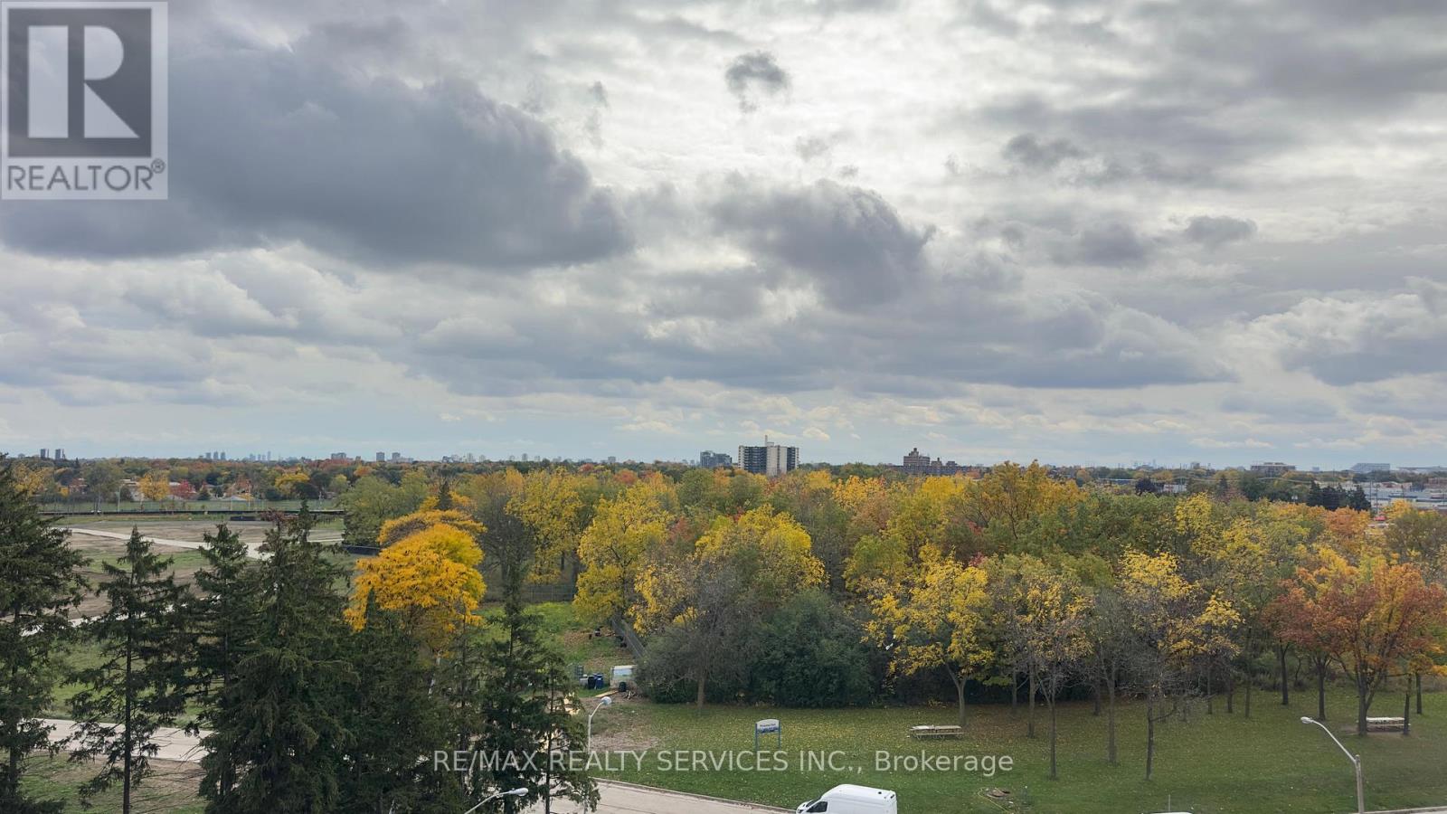 806 - 40 Panorama Court, Toronto, Ontario  M9V 4M1 - Photo 16 - W12379157