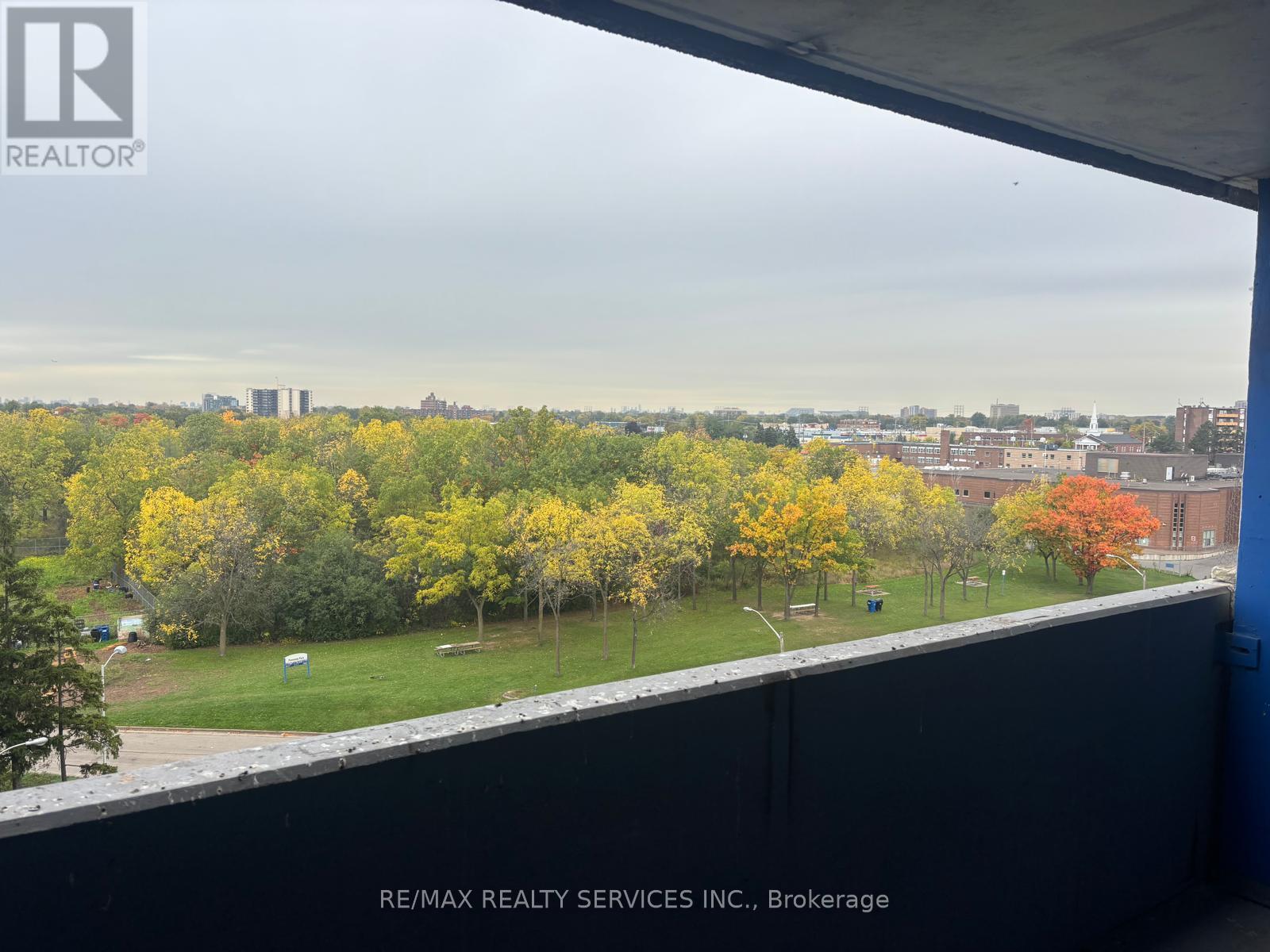 806 - 40 Panorama Court, Toronto, Ontario  M9V 4M1 - Photo 9 - W12379157