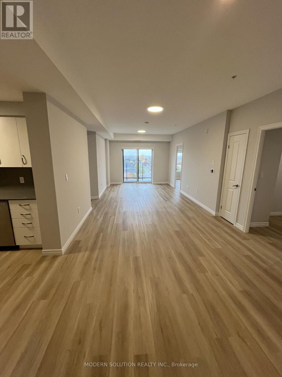 1007 - 425 Watson Parkway N, Guelph, Ontario  N1E 7K5 - Photo 2 - X12476424