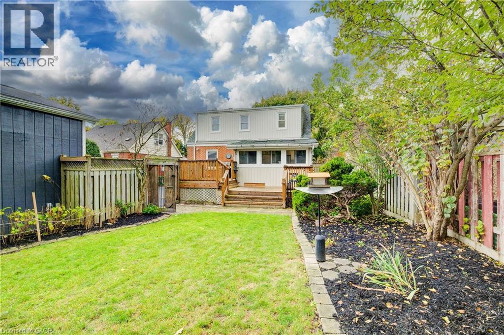27 Dudhope Avenue, Cambridge, Ontario  N1R 4T2 - Photo 41 - 40779686