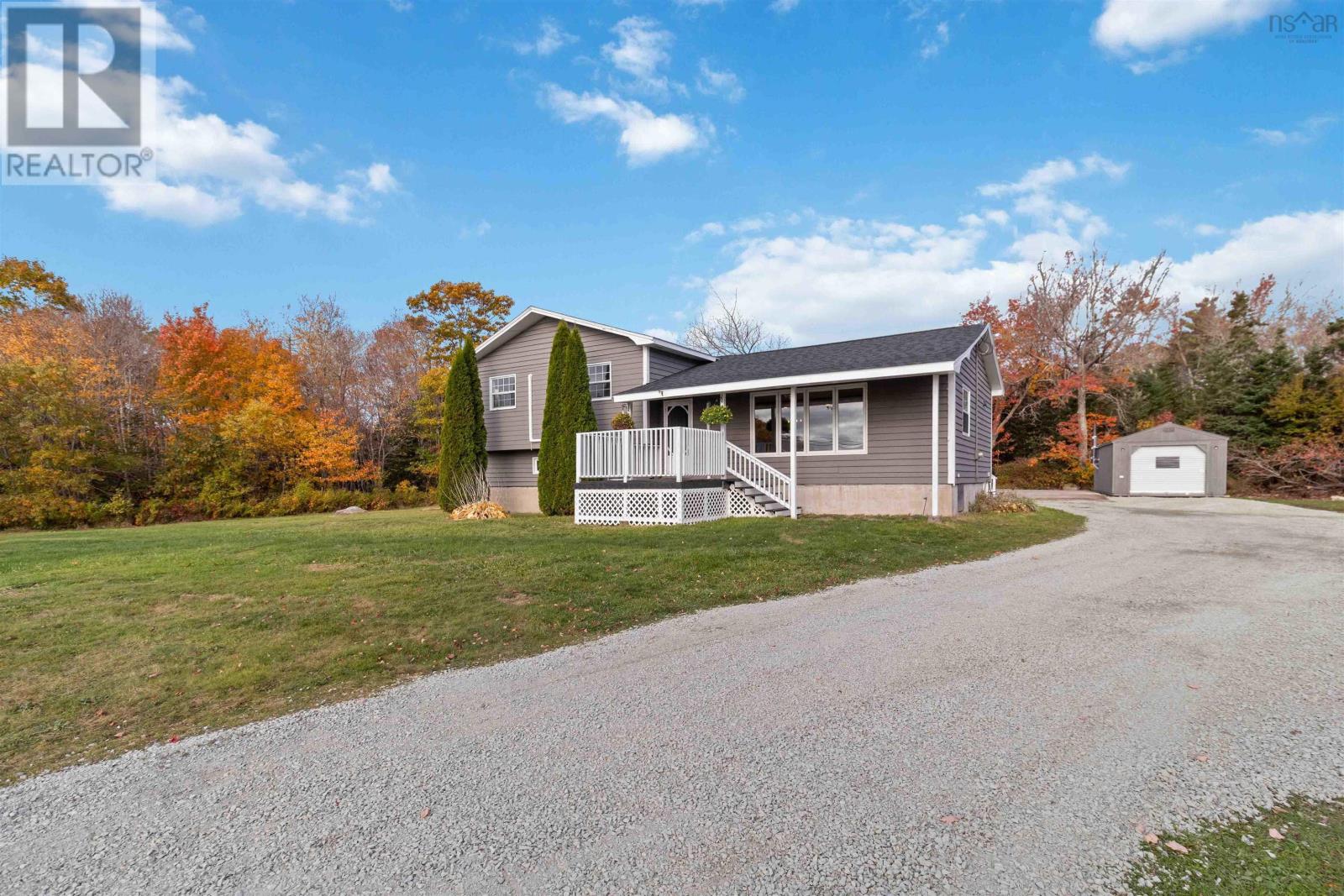 10302 Highway 3, Port Joli, Nova Scotia  B0T 1S0 - Photo 2 - 202526352