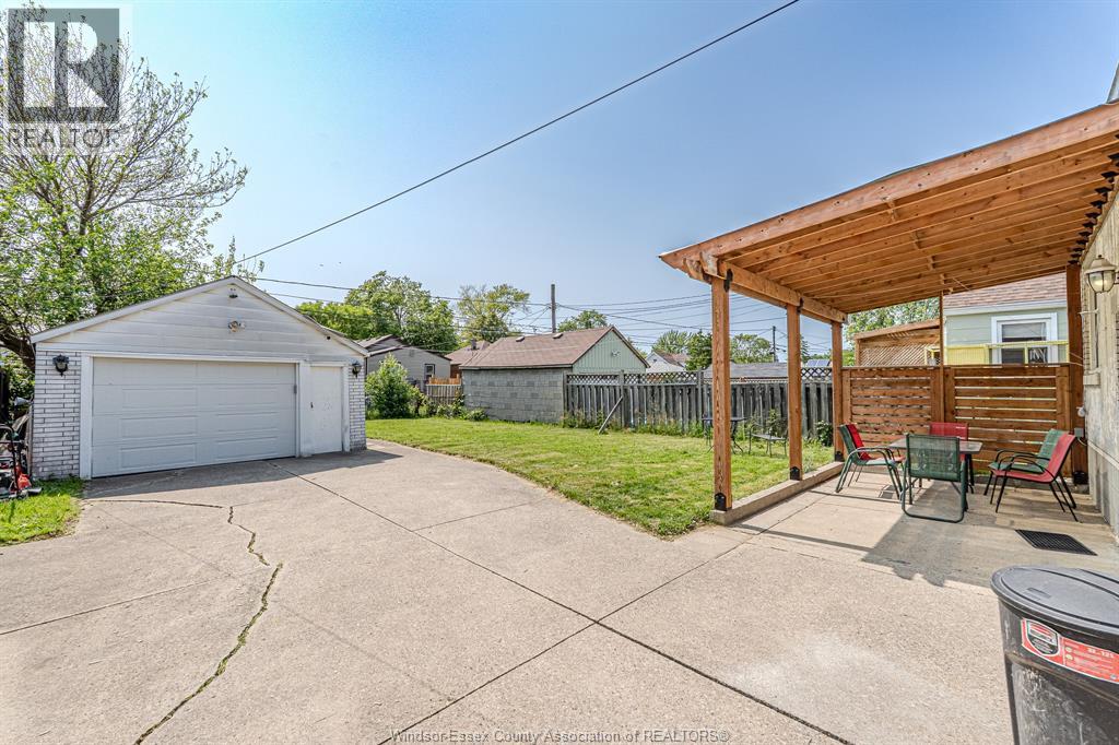 2367 Meighen, Windsor, Ontario  N8W 4B8 - Photo 24 - 25026911