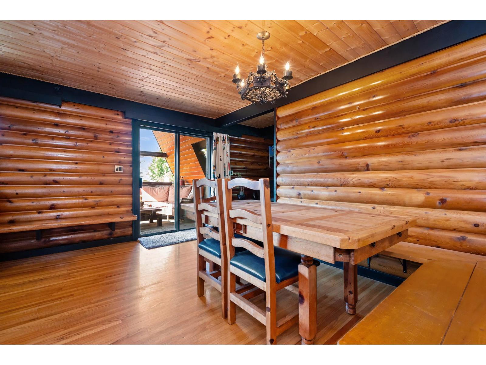 18058 57a Avenue, Surrey, British Columbia  V3S 1J6 - Photo 13 - R3048666