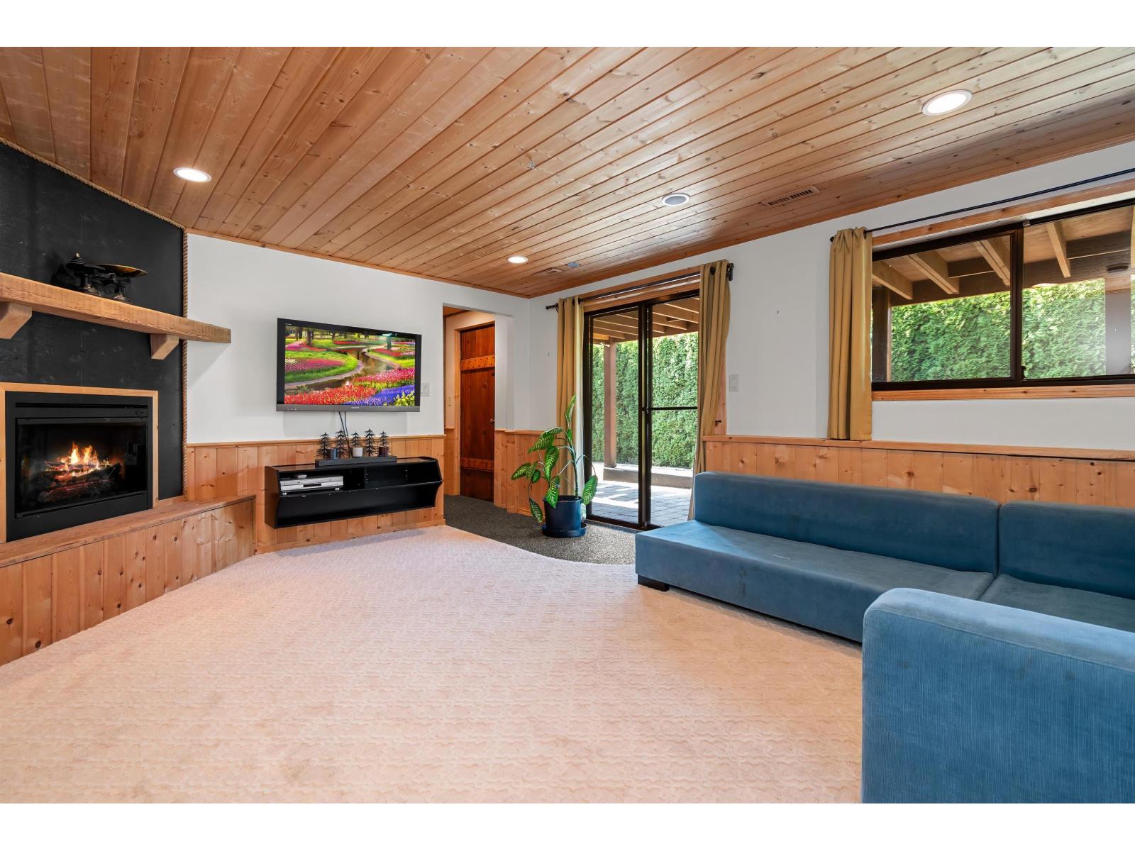 18058 57a Avenue, Surrey, British Columbia  V3S 1J6 - Photo 20 - R3048666