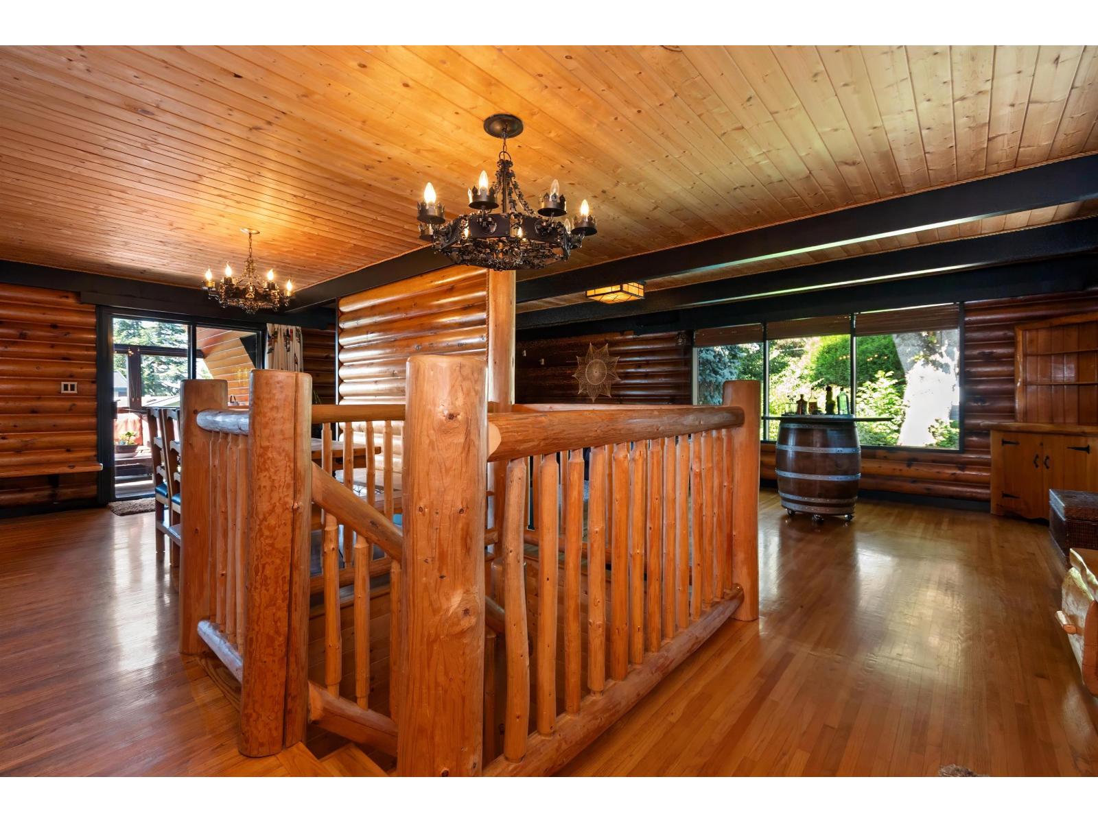 18058 57a Avenue, Surrey, British Columbia  V3S 1J6 - Photo 12 - R3048666