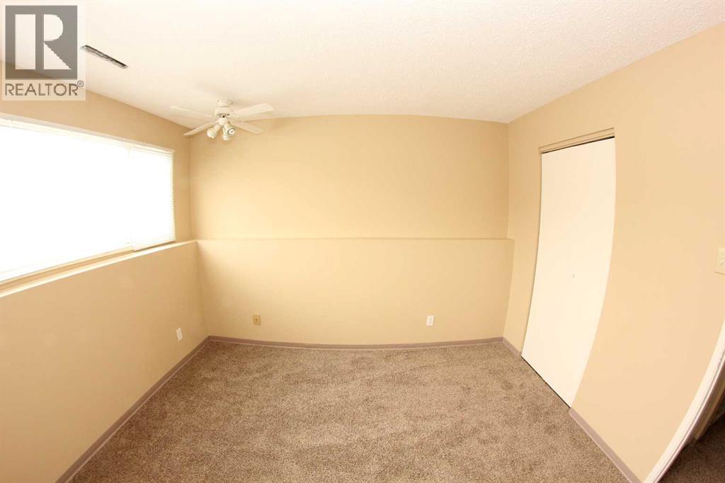 4, 1713 St Edward's Boulevard N, Lethbridge, Alberta  T1H 1X2 - Photo 6 - A2266314