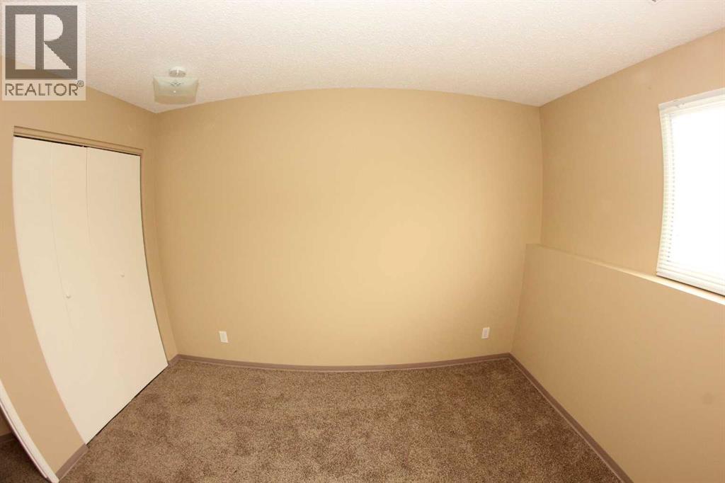 4, 1713 St Edward's Boulevard N, Lethbridge, Alberta  T1H 1X2 - Photo 7 - A2266314