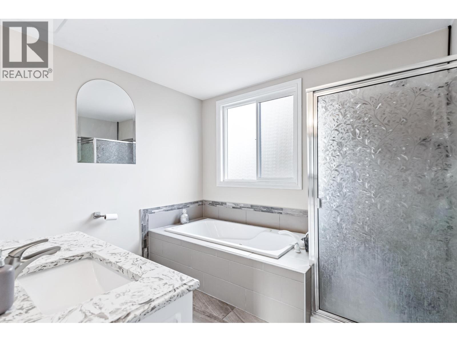 19573 116b Avenue, Pitt Meadows, British Columbia  V3Y 1R8 - Photo 33 - R3061025