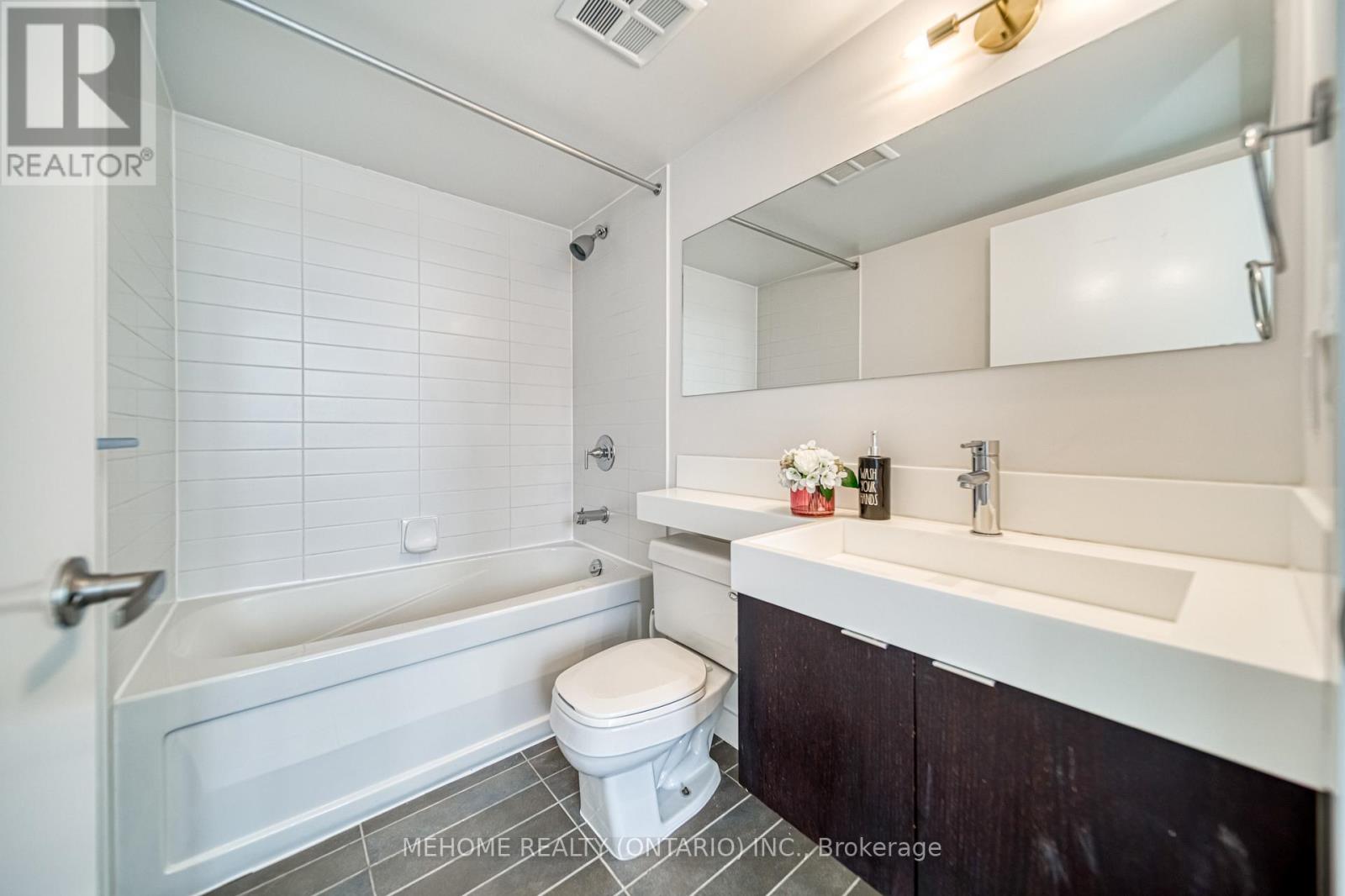 1902 - 25 Telegram Mews, Toronto, Ontario  M5V 3Z1 - Photo 27 - C12476966