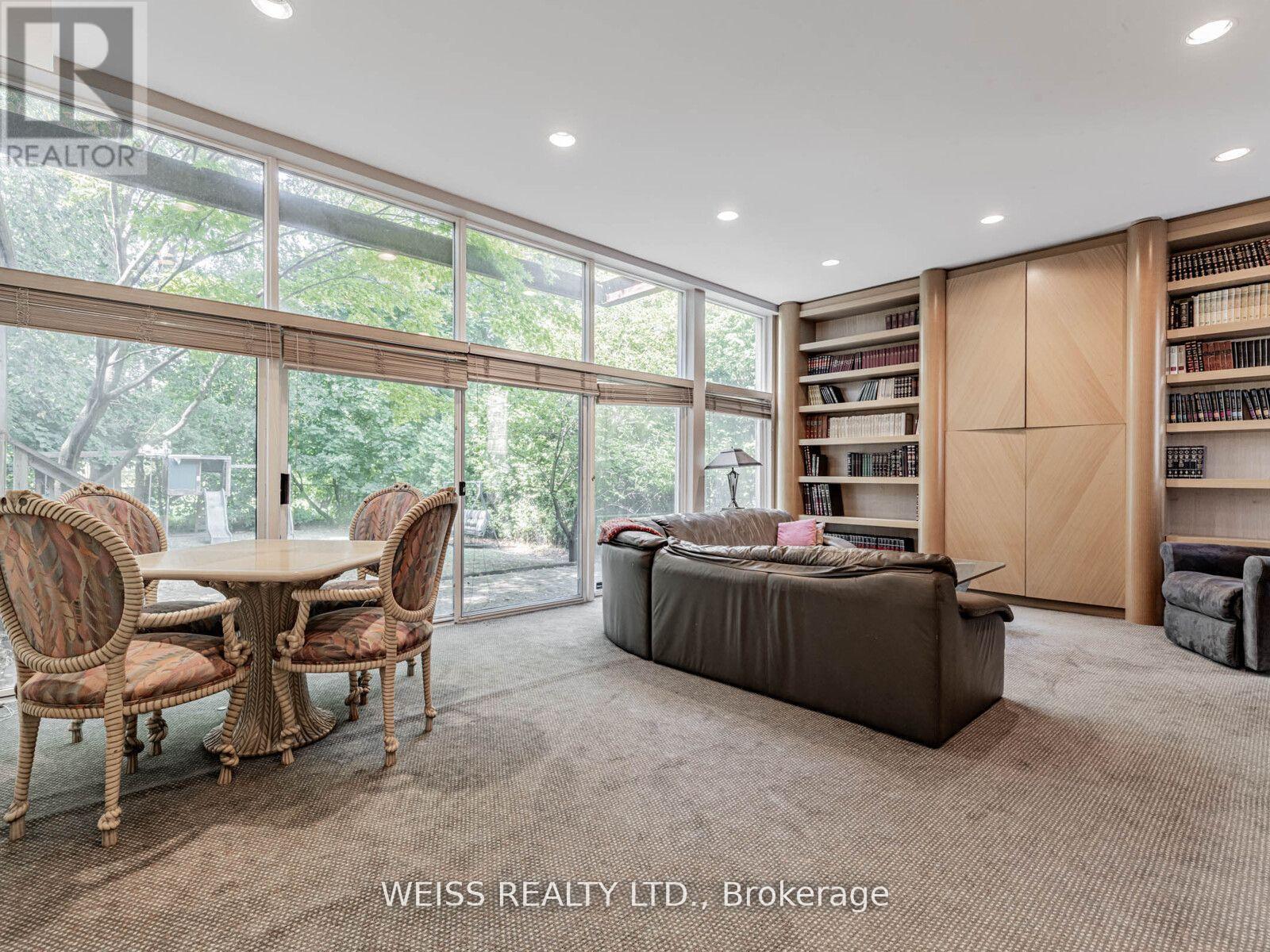 14 Northmount Avenue, Toronto, Ontario  M3H 1N4 - Photo 14 - C12476999