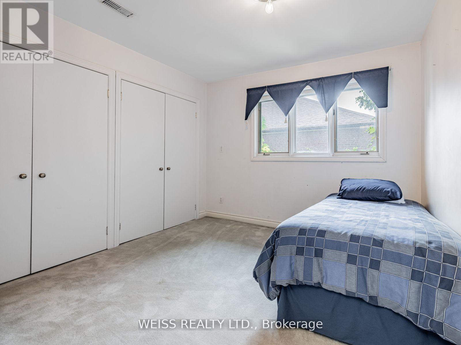 14 Northmount Avenue, Toronto, Ontario  M3H 1N4 - Photo 22 - C12476999