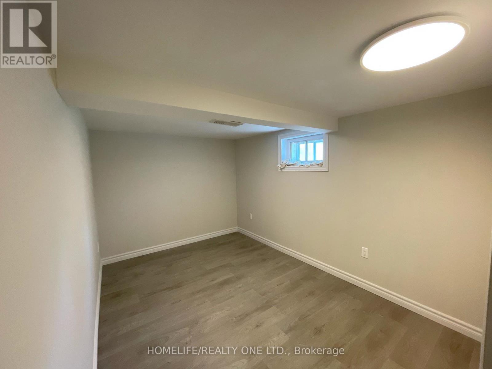 104 Benson Avenue, Toronto, Ontario  M6G 2J1 - Photo 43 - C12477001