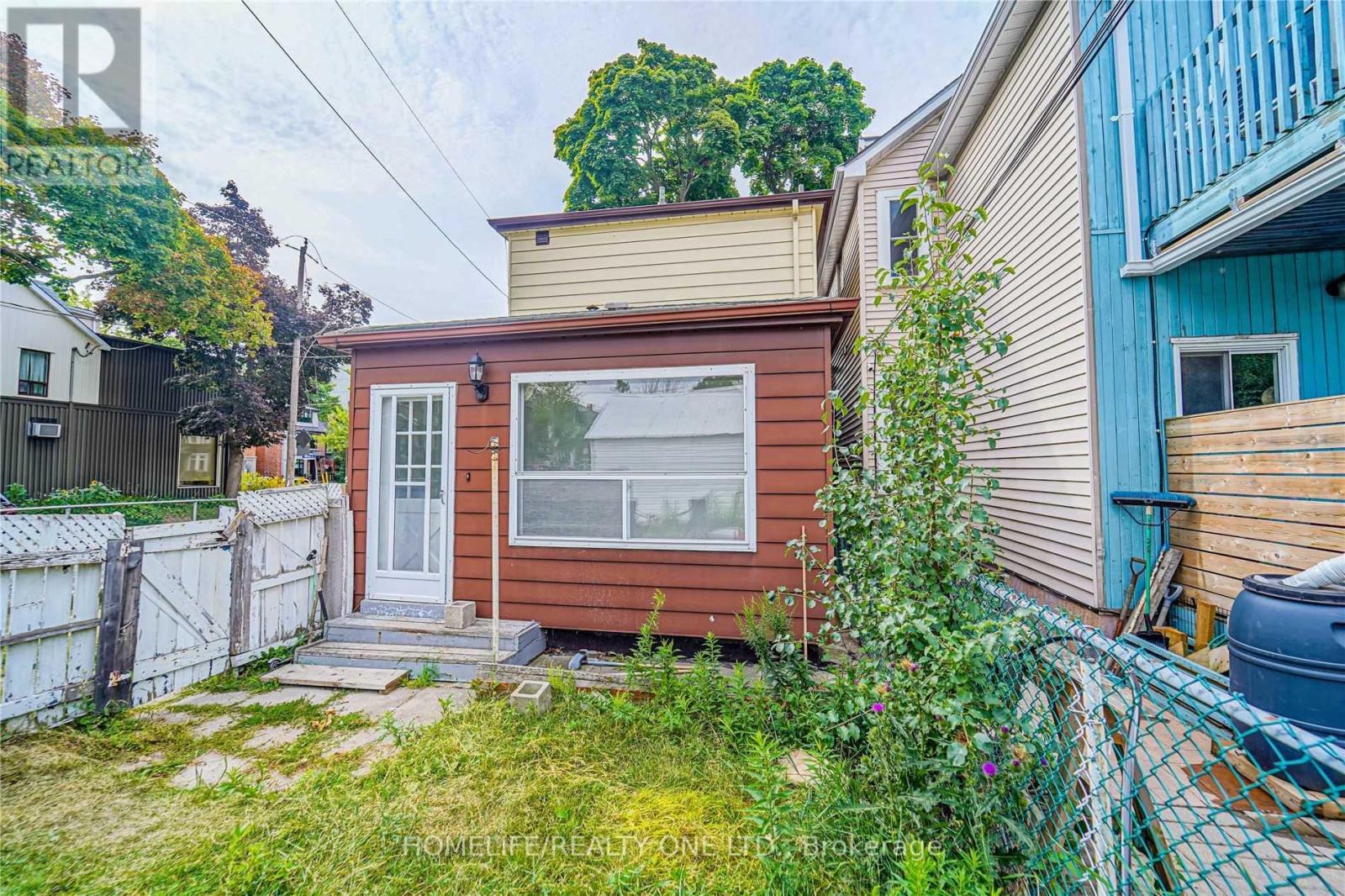 104 Benson Avenue, Toronto, Ontario  M6G 2J1 - Photo 46 - C12477001