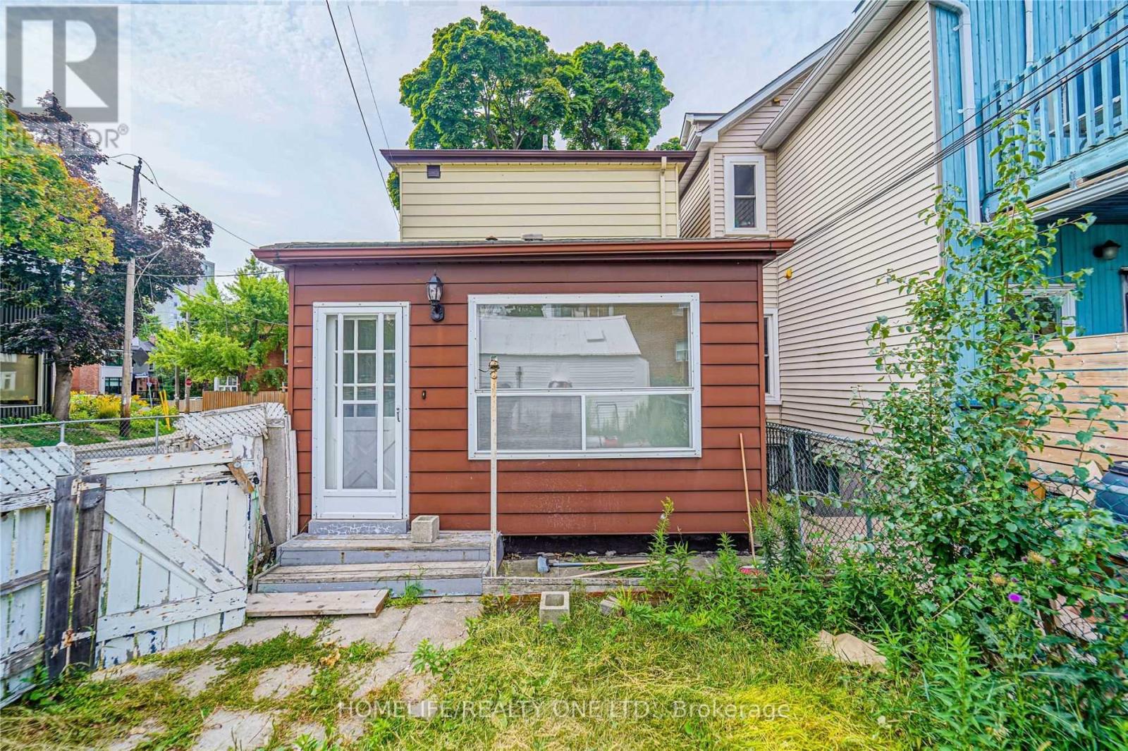 104 Benson Avenue, Toronto, Ontario  M6G 2J1 - Photo 47 - C12477001