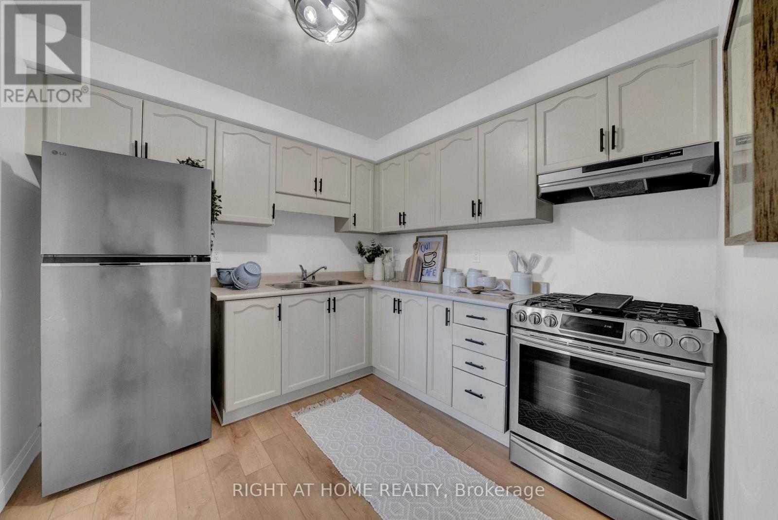 33 Pomeroy Street, Clarington, Ontario  L1C 4R5 - Photo 14 - E12477113