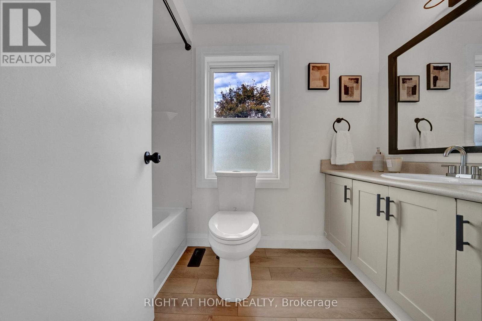33 Pomeroy Street, Clarington, Ontario  L1C 4R5 - Photo 16 - E12477113