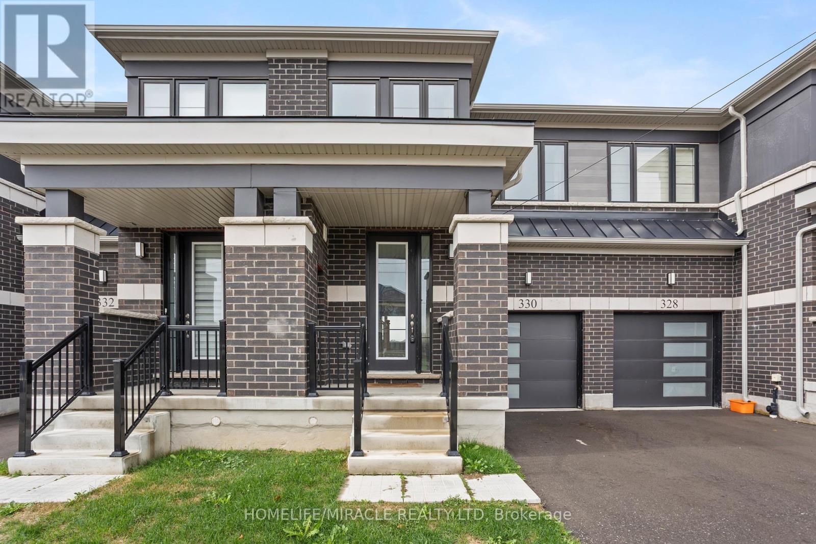 330 Bismark Drive, Cambridge, Ontario  N1S 0C6 - Photo 3 - X12437514