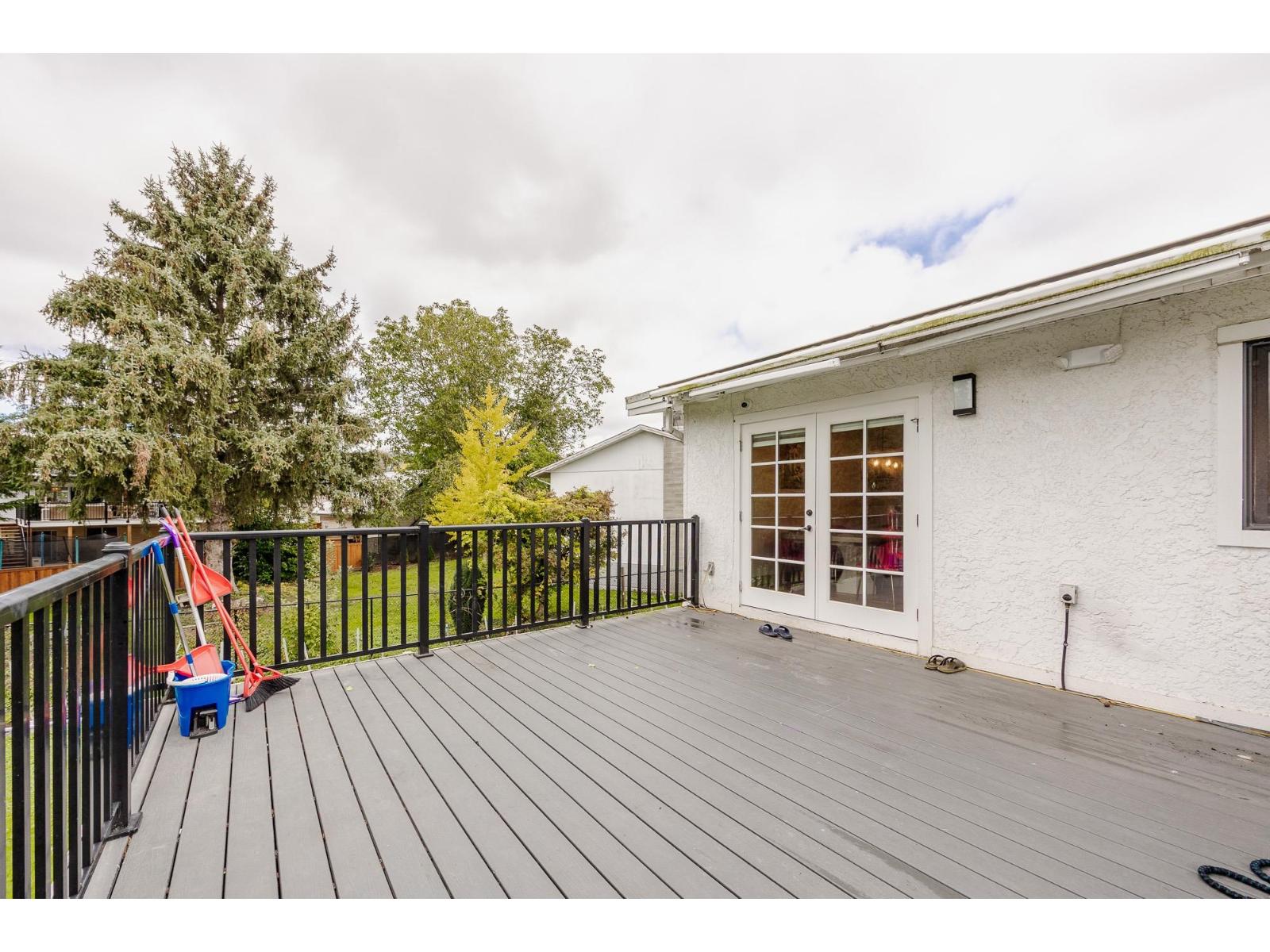 10125 Shamrock Drive, Fairfield Island, Chilliwack, British Columbia  V2P 5L3 - Photo 34 - R3061117