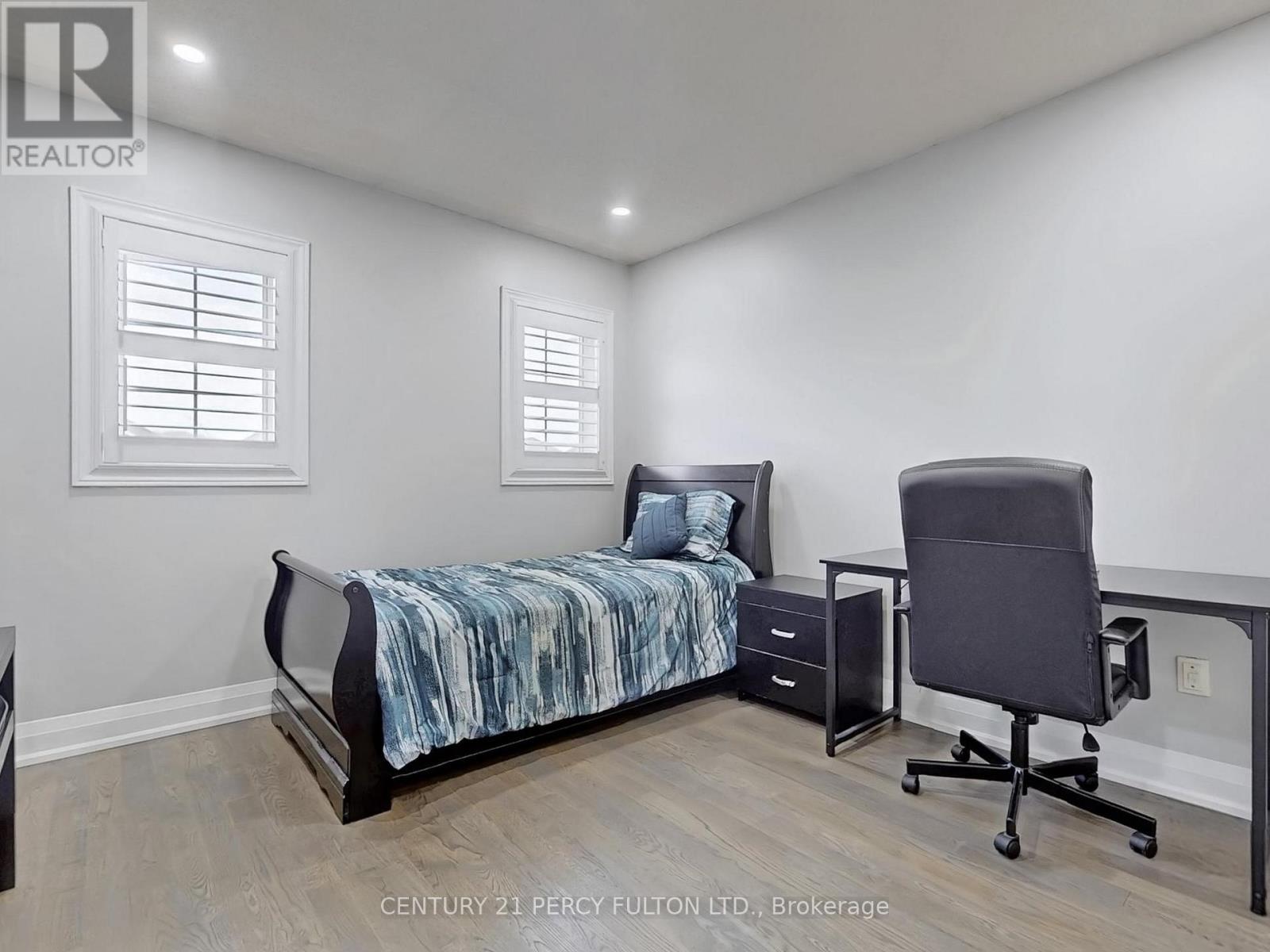 74 Doubtfire Crescent, Markham, Ontario L3S 3V4 - Photo 36 - N12445106