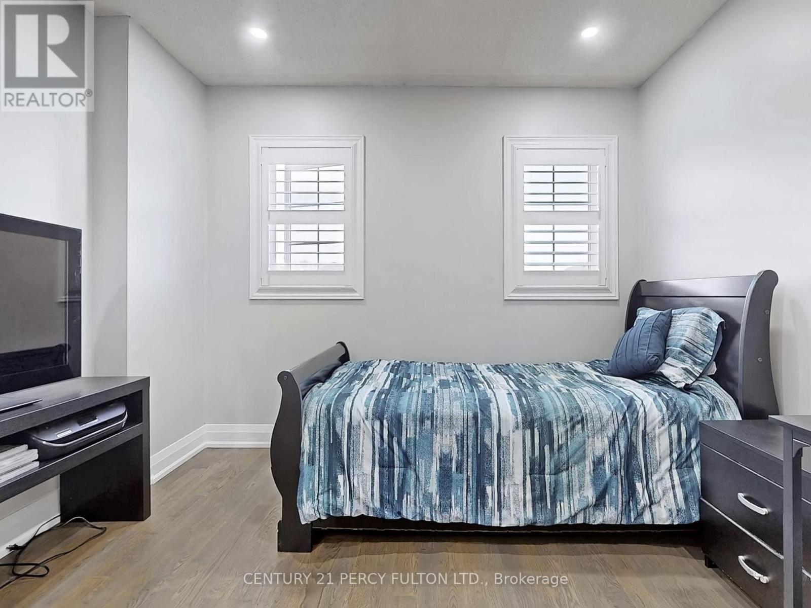 74 Doubtfire Crescent, Markham, Ontario L3S 3V4 - Photo 37 - N12445106