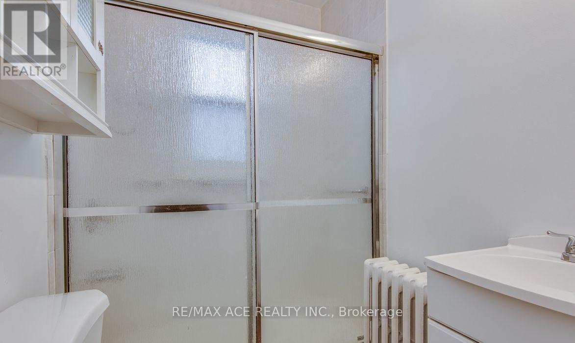 183 Glebemount Avenue, Toronto, Ontario  M4C 3S9 - Photo 12 - E12476955