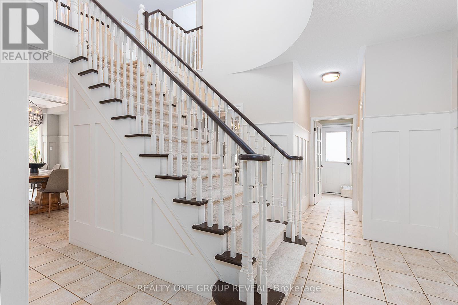 11 Nettle's Court, Whitby, Ontario  L1P 1L5 - Photo 5 - E12476971