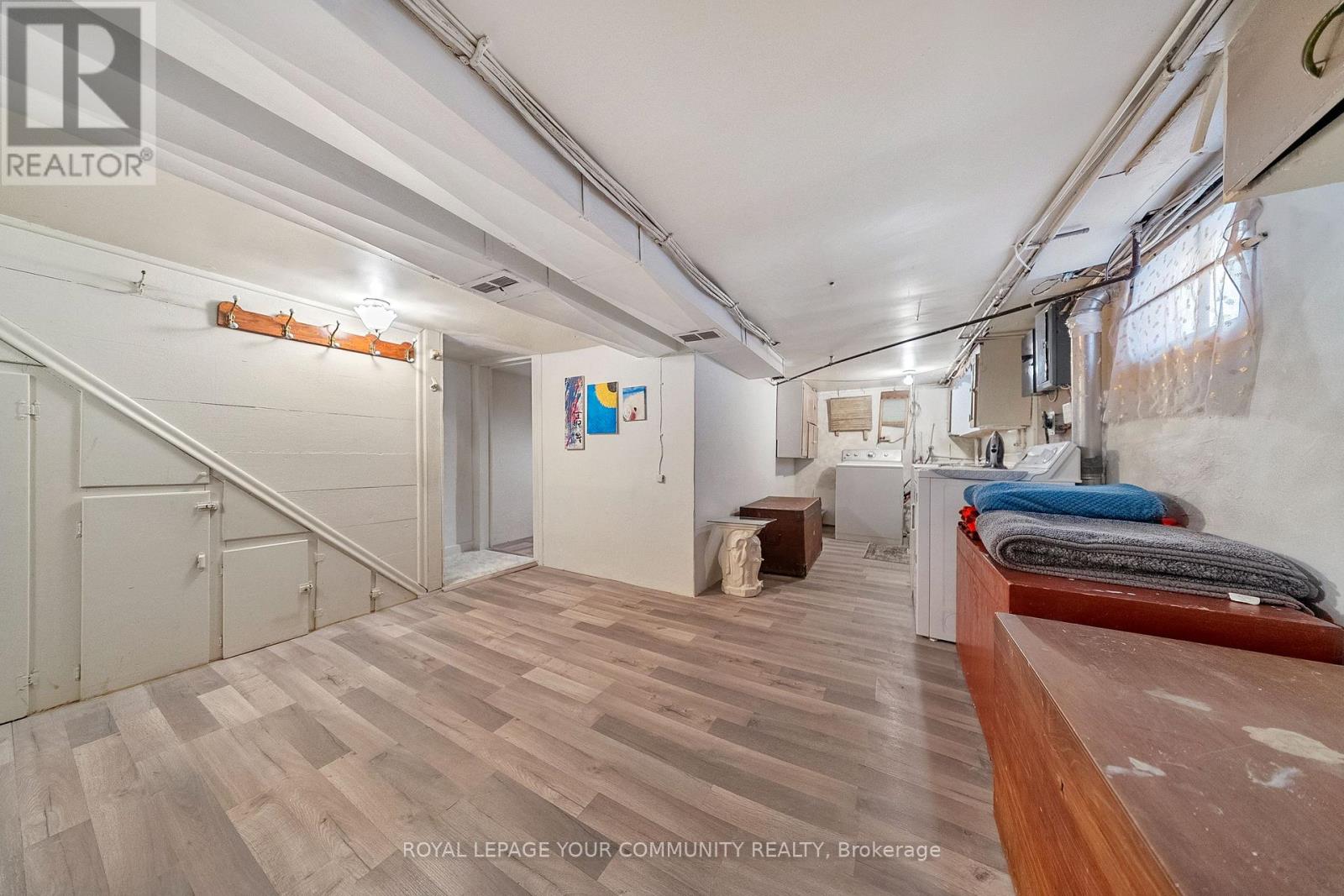 246 Westlake Avenue, Toronto, Ontario  M4C 4T2 - Photo 27 - E12476977