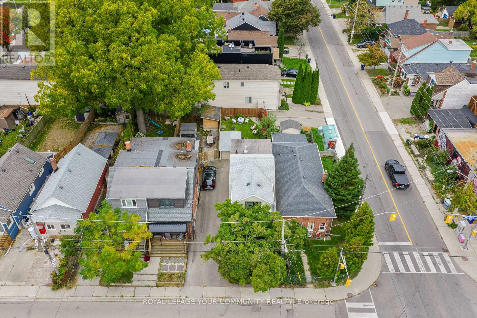 246 Westlake Avenue, Toronto, Ontario  M4C 4T2 - Photo 37 - E12476977