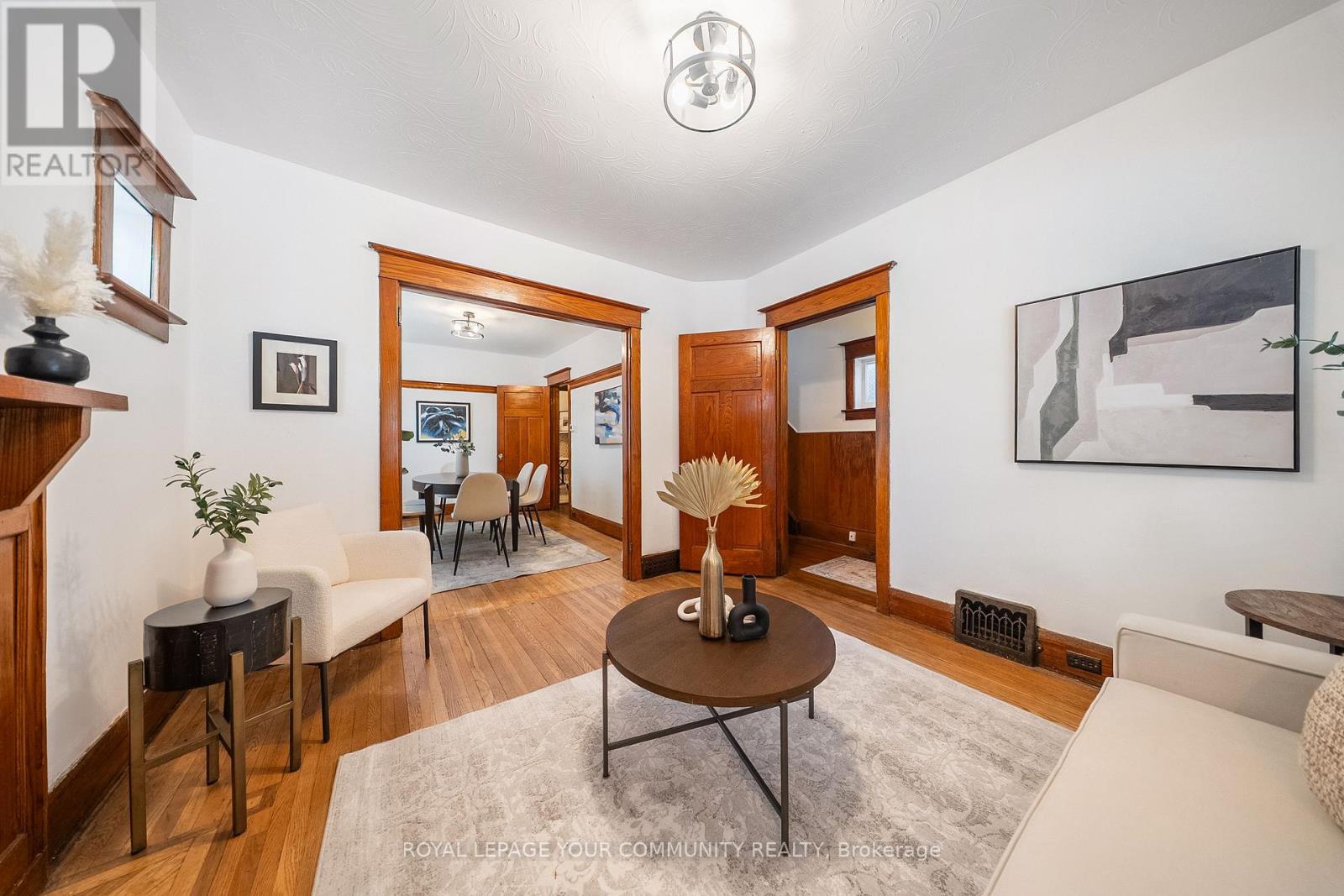 246 Westlake Avenue, Toronto, Ontario  M4C 4T2 - Photo 7 - E12476977