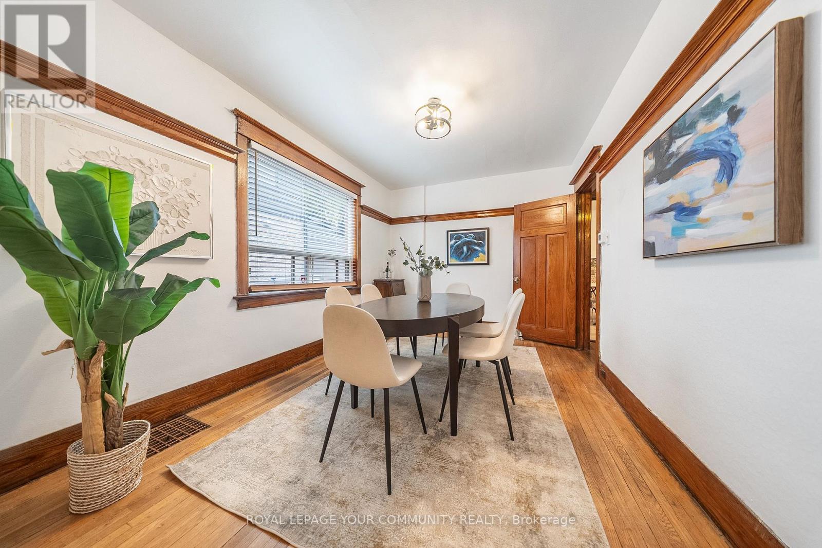 246 Westlake Avenue, Toronto, Ontario  M4C 4T2 - Photo 8 - E12476977
